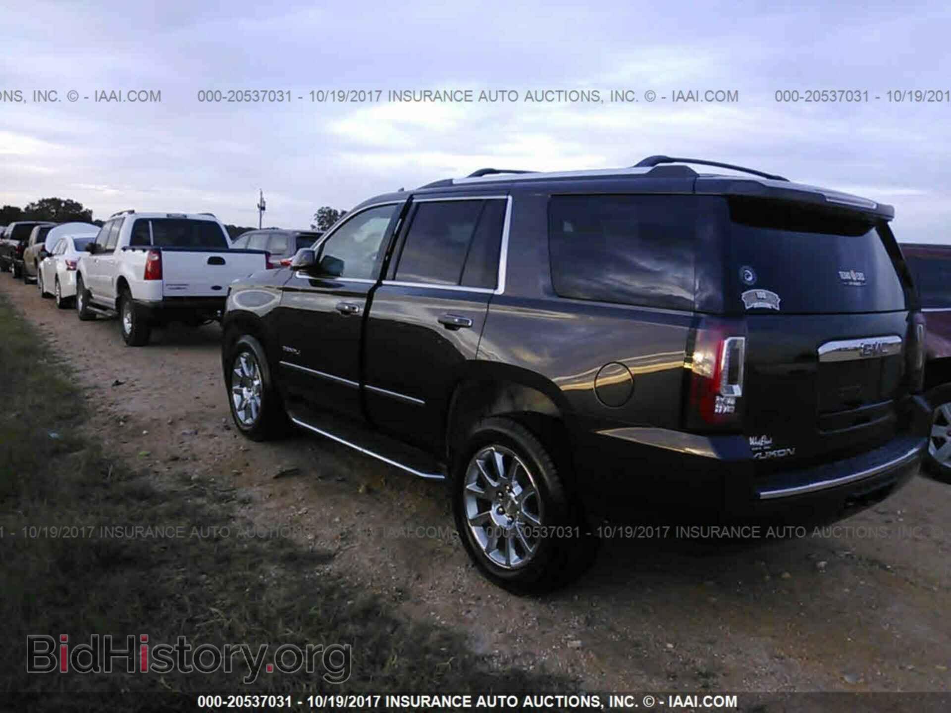2015 Gmc Yukon - VIN: 1GKS1CKJ0FR688104 - Фото 3