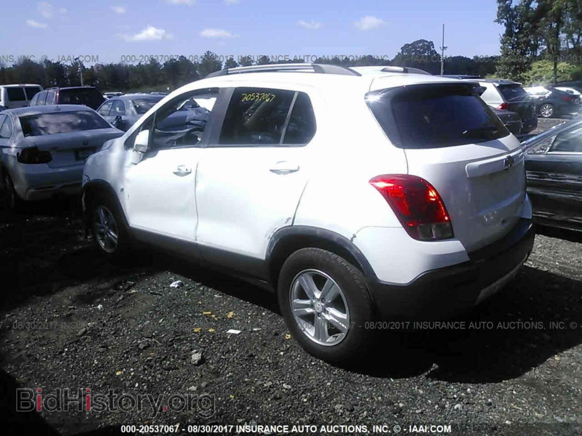 2016 Chevrolet Trax - VIN: 3GNCJLSB0GL124896 - Фото 3