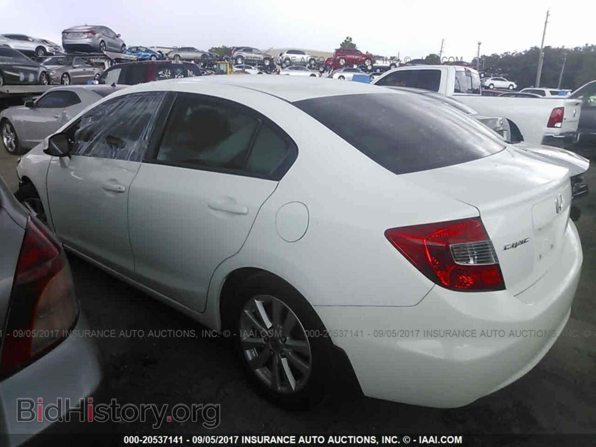 2012 Honda Civic - VIN: 19XFB2F83CE097980 - Фото 3