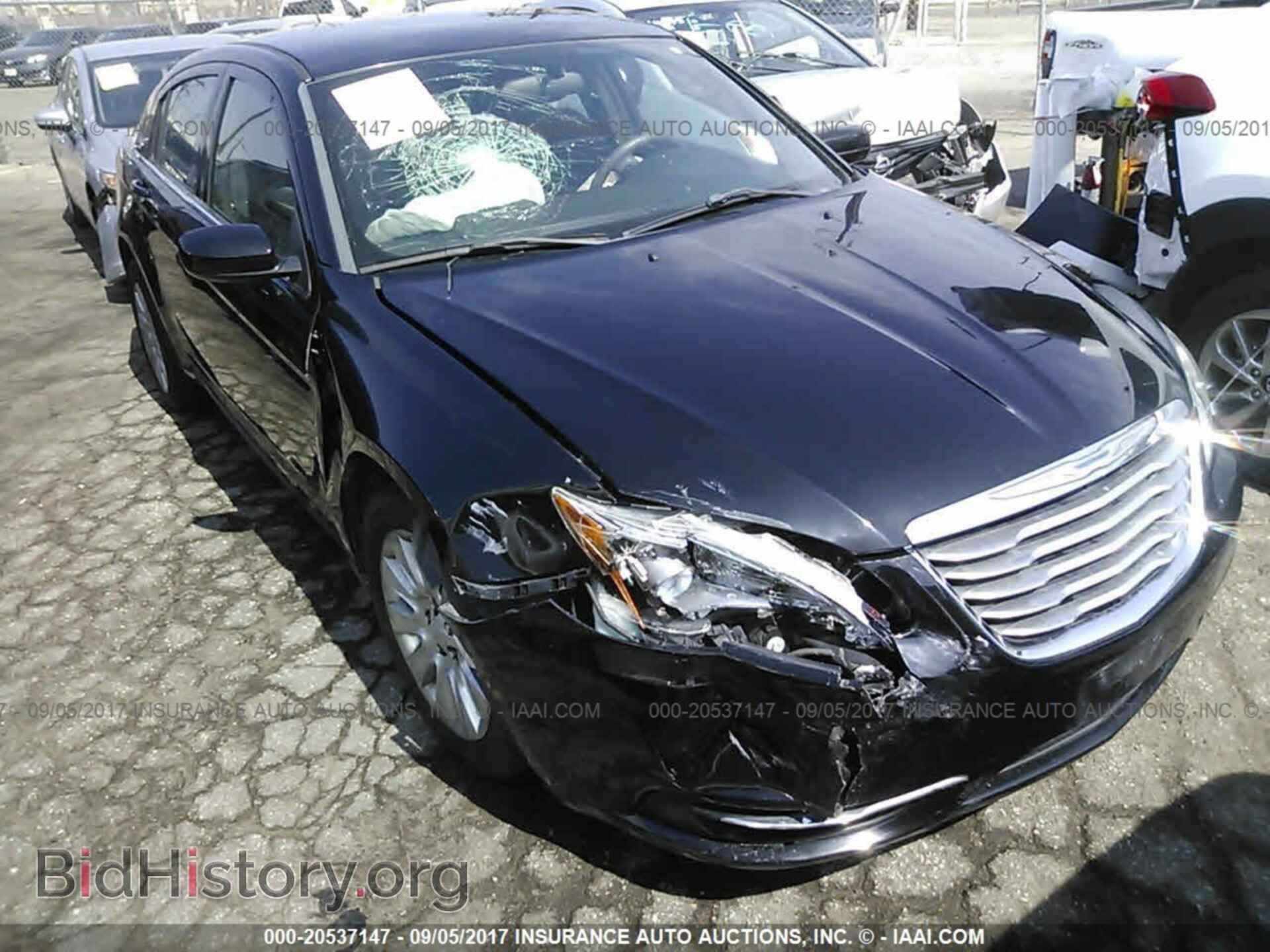 2014 Chrysler 200 - VIN: 1C3CCBAB5EN230681 - Photo 6