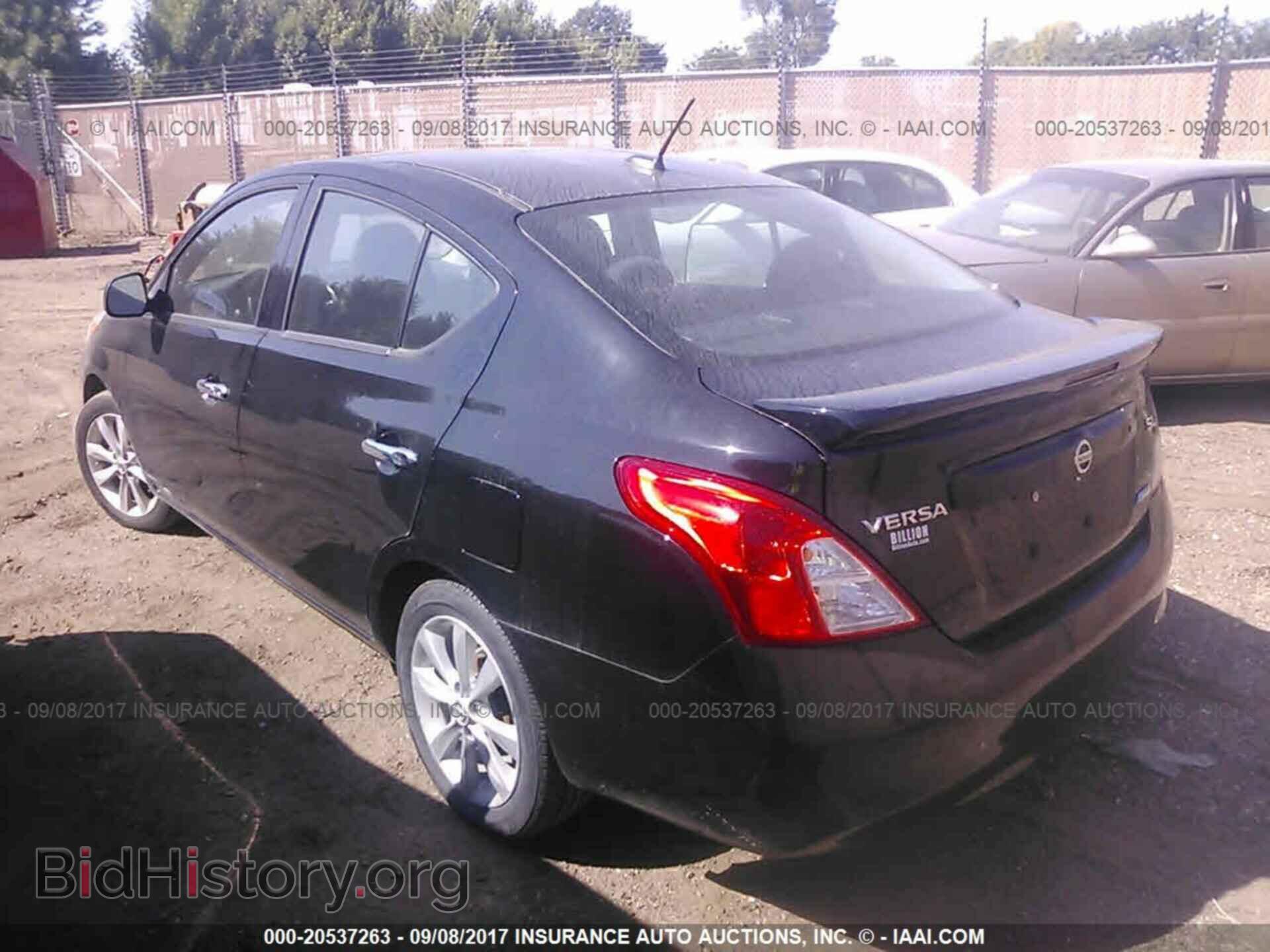 2014 Nissan Versa - VIN: 3N1CN7AP1EL857413 - Photo 3