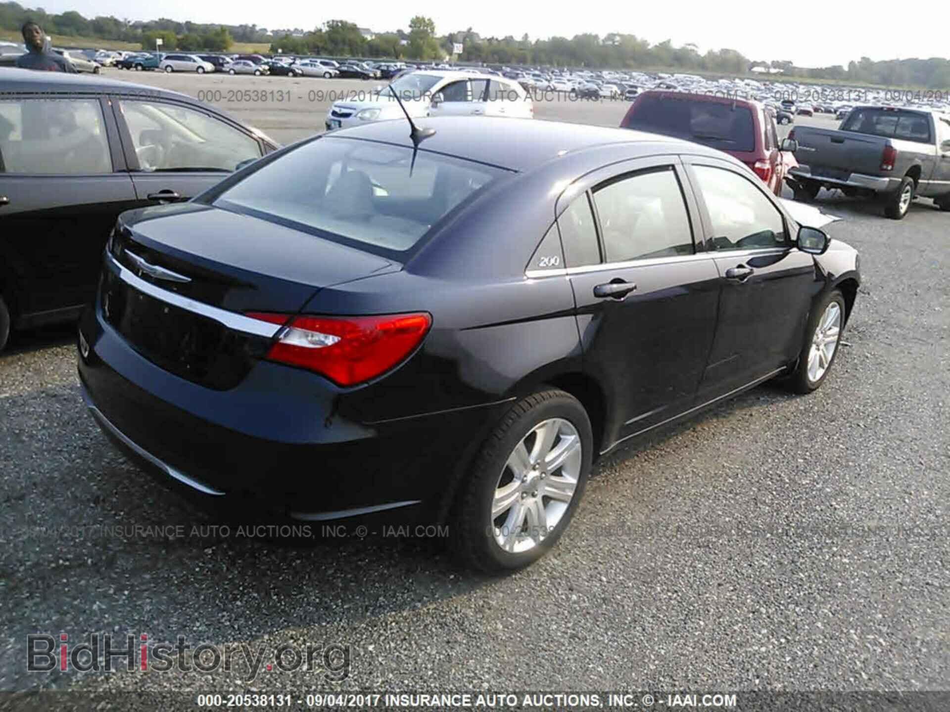 2012 Chrysler 200 - VIN: 1C3CCBBBXCN107731 - Фото 4