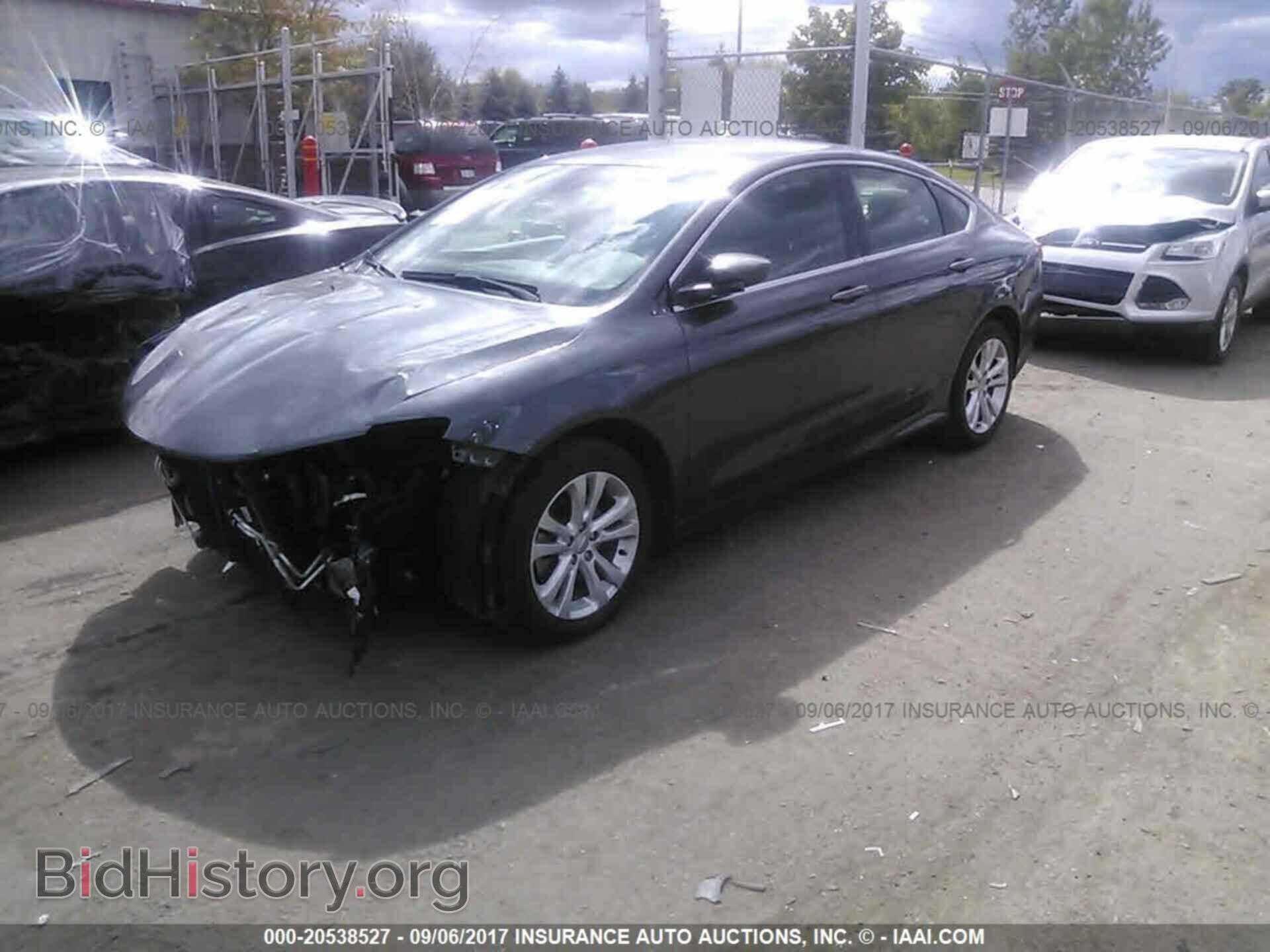 2015 Chrysler 200 - VIN: 1C3CCCABXFN503038 - Photo 2