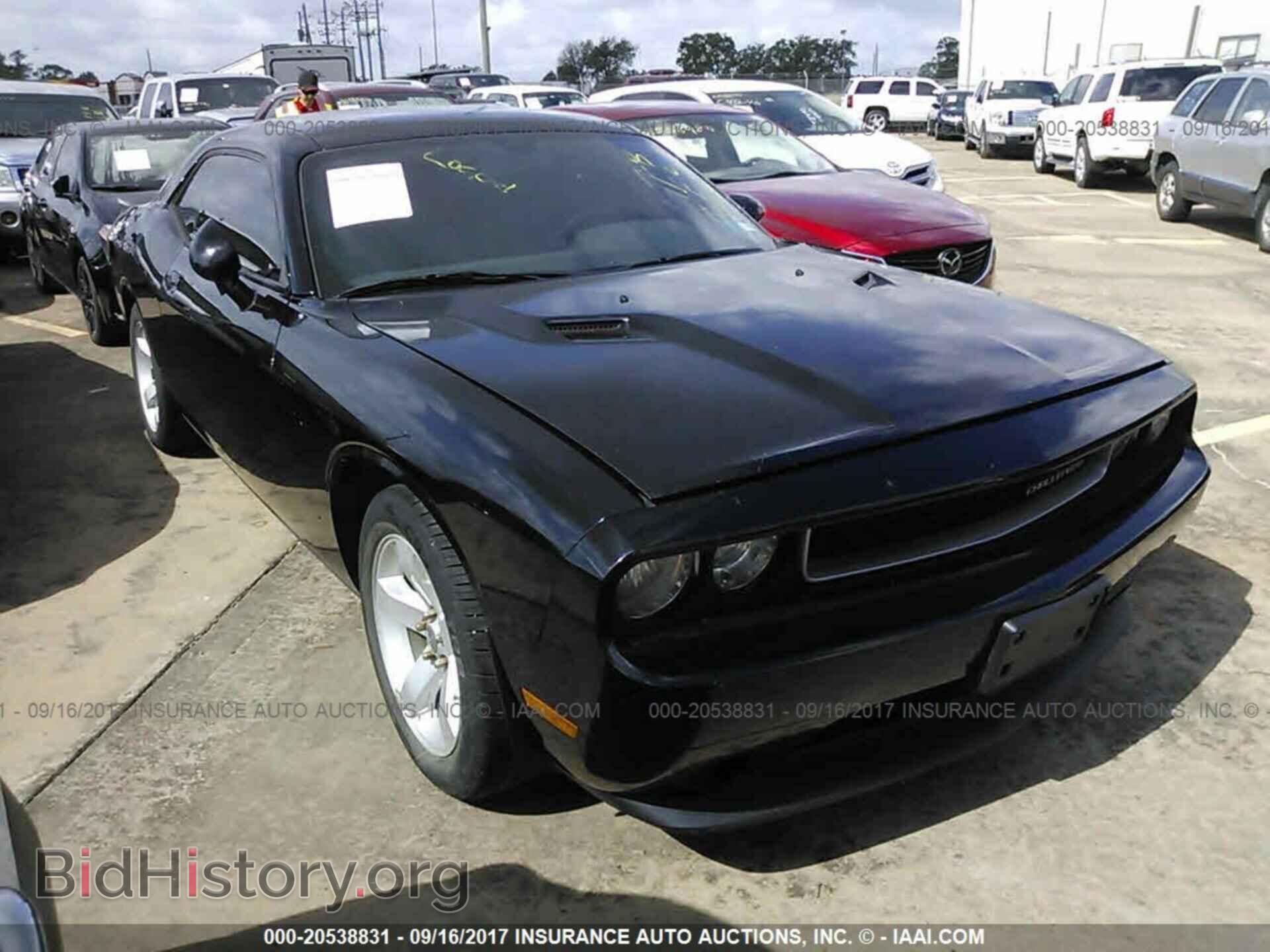 Photo 2C3CDYAG2CH176998 - Dodge Challenger 2012