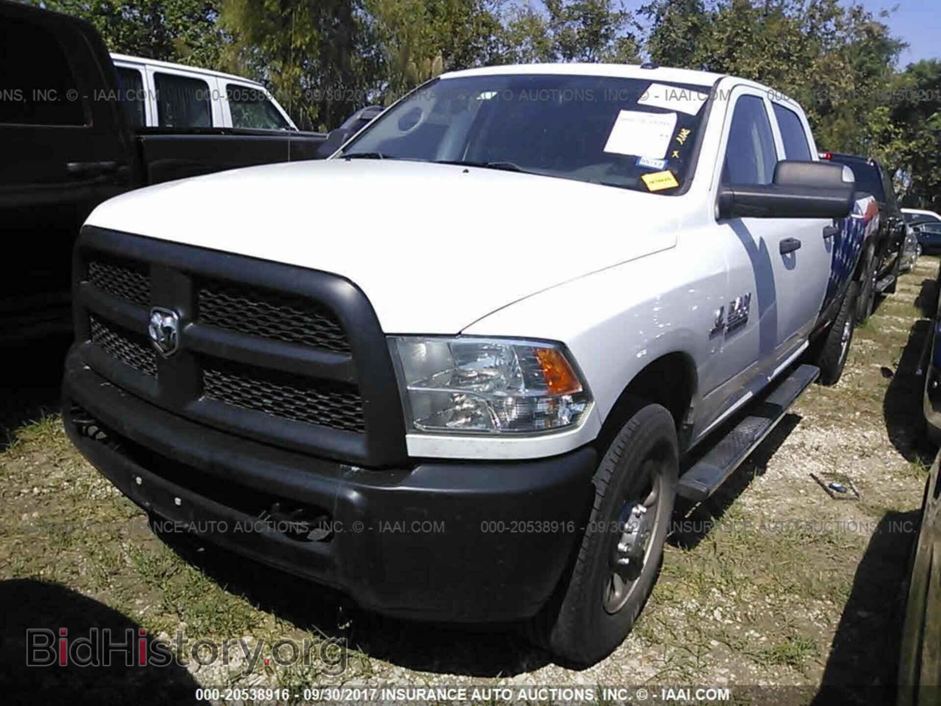 2013 Ram 3500 - VIN: 3C63R2GLXDG585418 - Фото 2