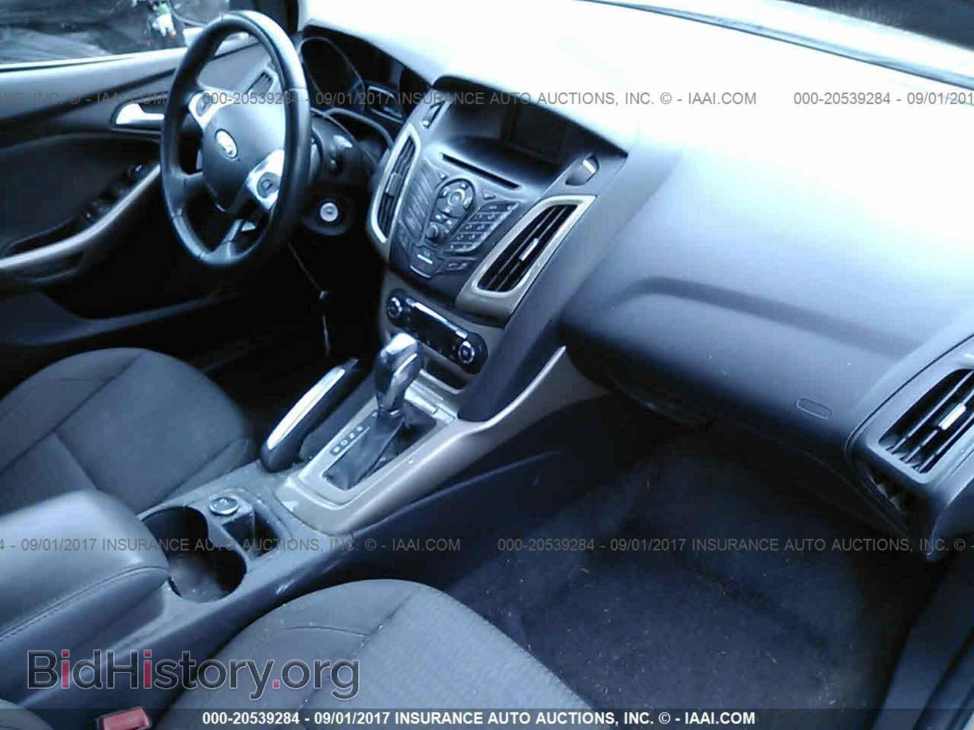 2012 Ford Focus - VIN: 1FAHP3H26CL163184 - Photo 5