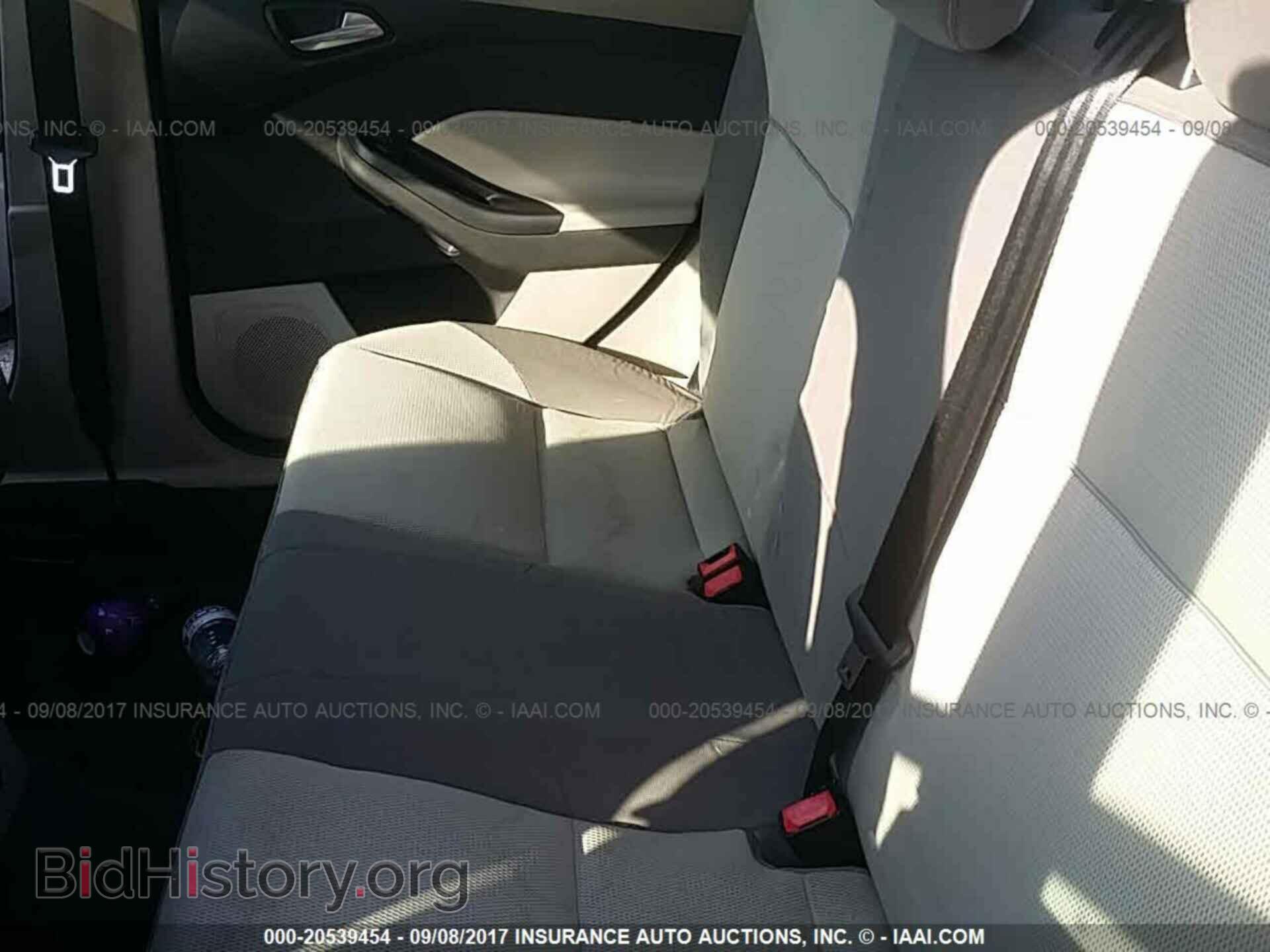 2013 Ford Focus - VIN: 1FADP3F28DL116032 - Фото 8