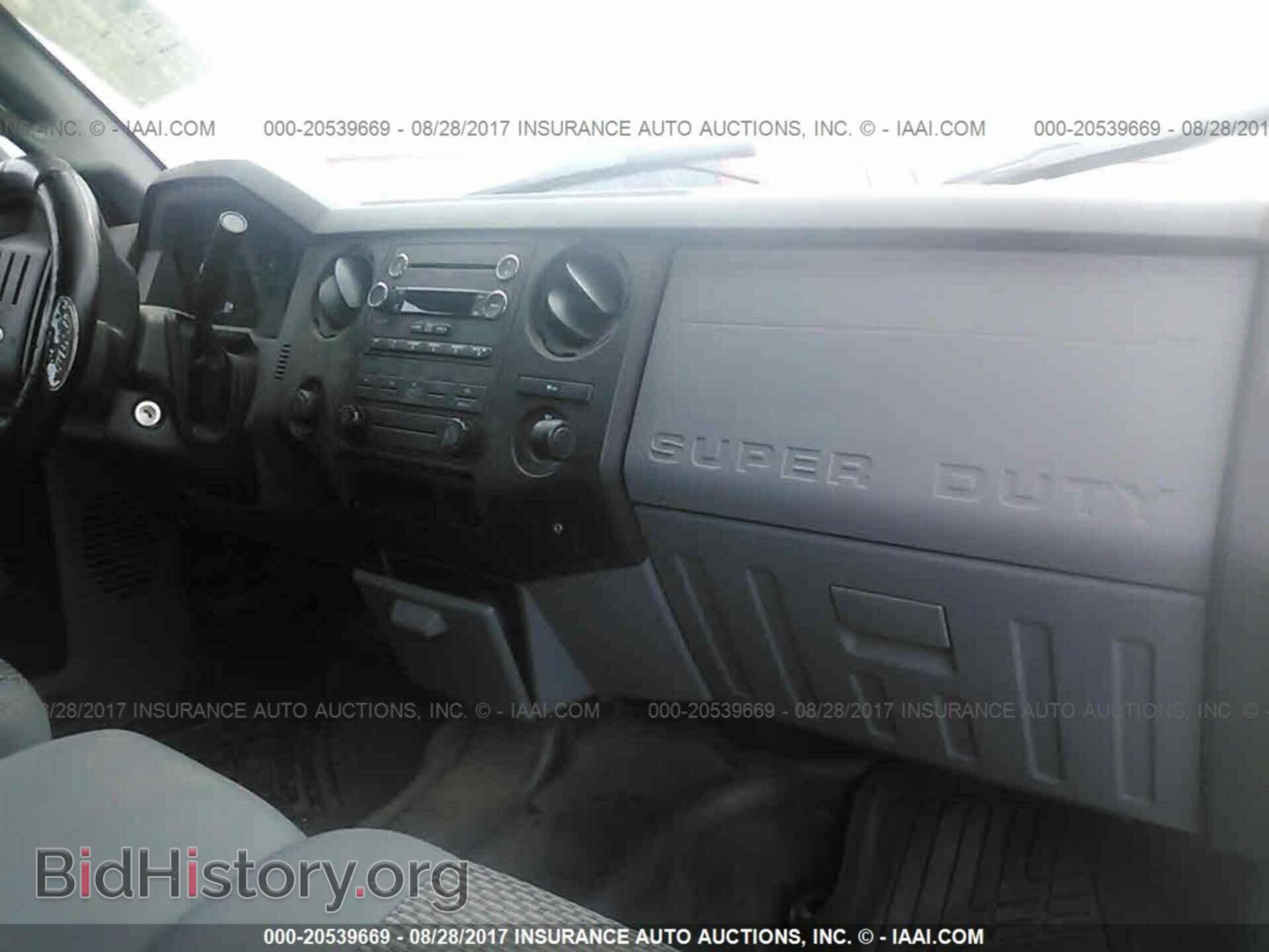 2013 Ford F250 - VIN: 1FT7W2B60DEA15715 - Фото 5