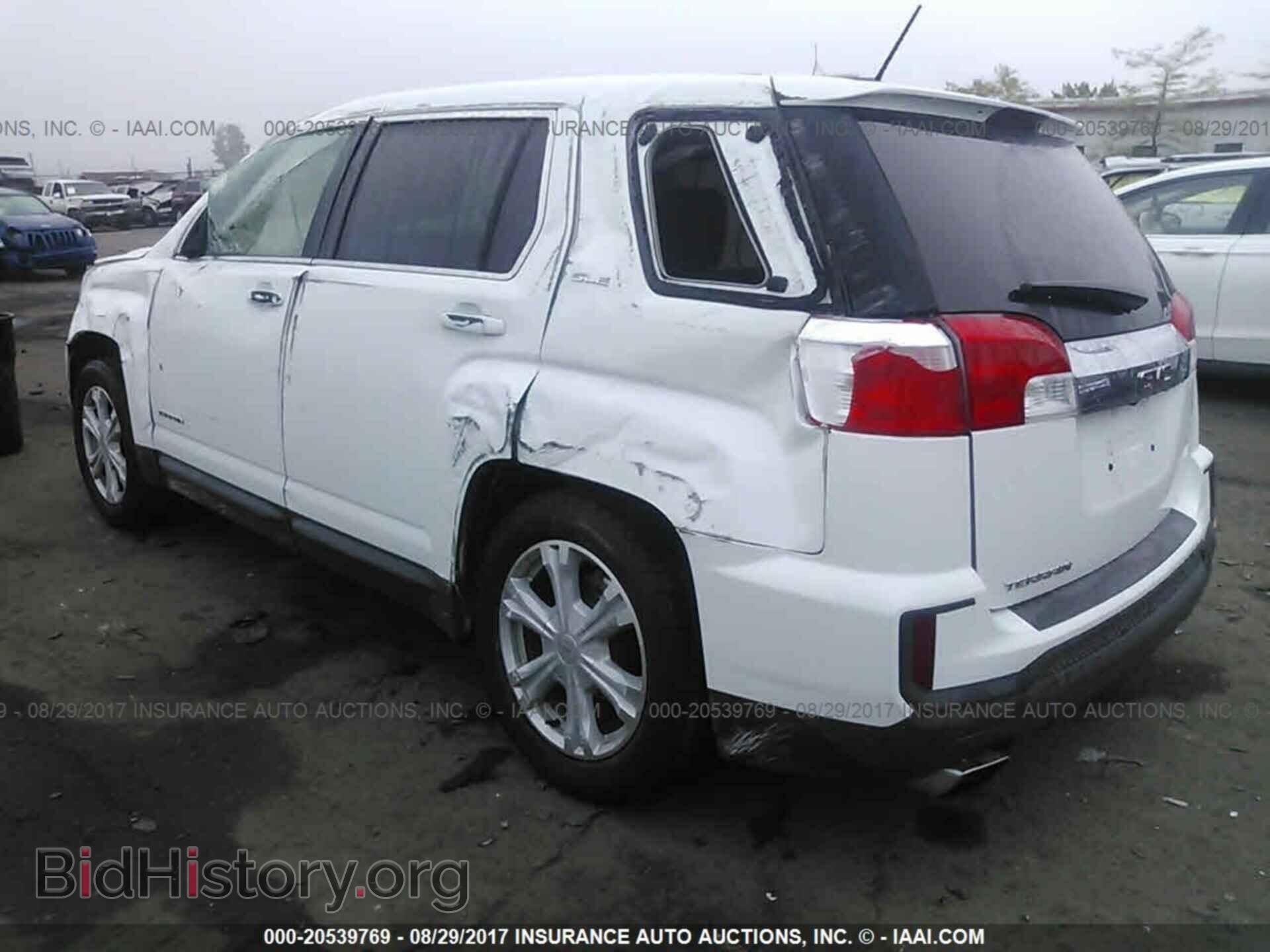 2017 Gmc Terrain - VIN: 2GKALMEK6H6325157 - Photo 3