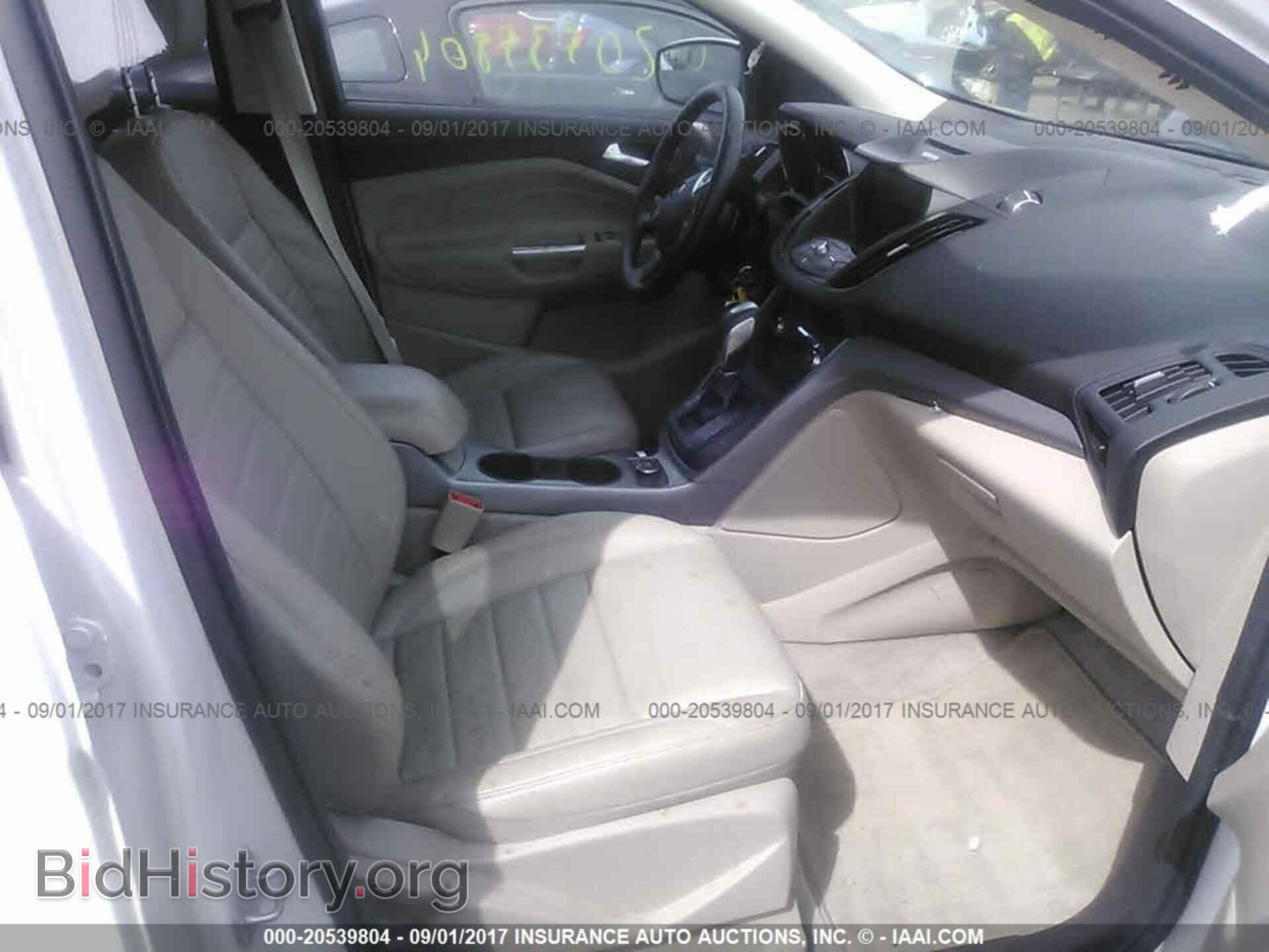 2014 Ford Escape - VIN: 1FMCU9GX9EUD57603 - Photo 5