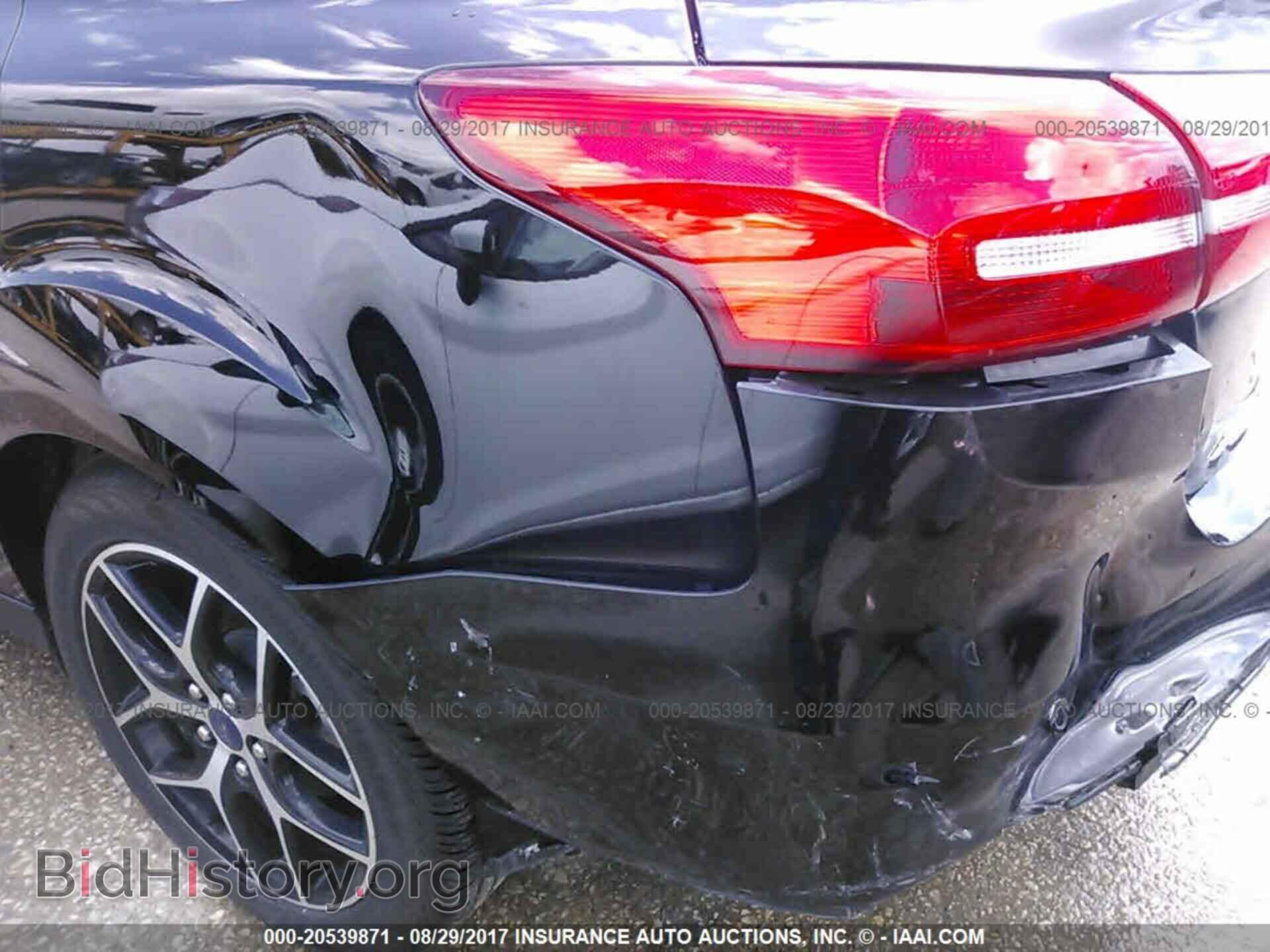 2017 Ford Focus - VIN: 1FADP3H20HL247183 - Photo 6
