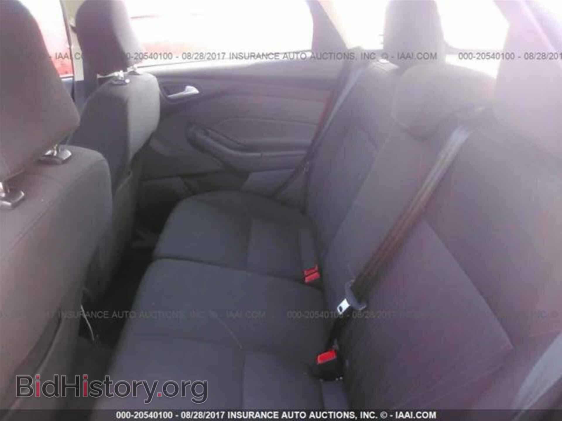 2016 Ford Focus - VIN: 1FADP3K29GL270162 - Фото 8
