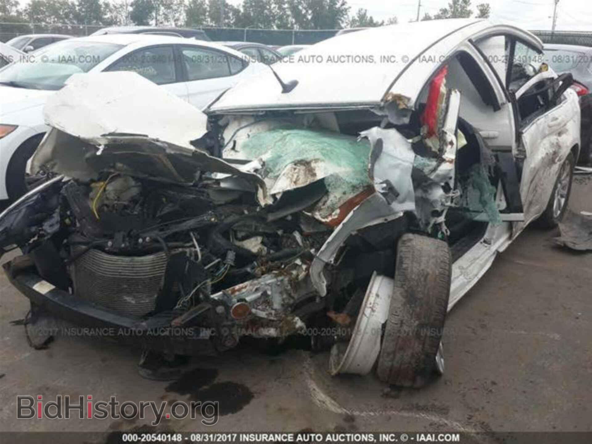 2011 Chrysler 200 - VIN: 1C3BC1FB0BN500636 - Photo 6