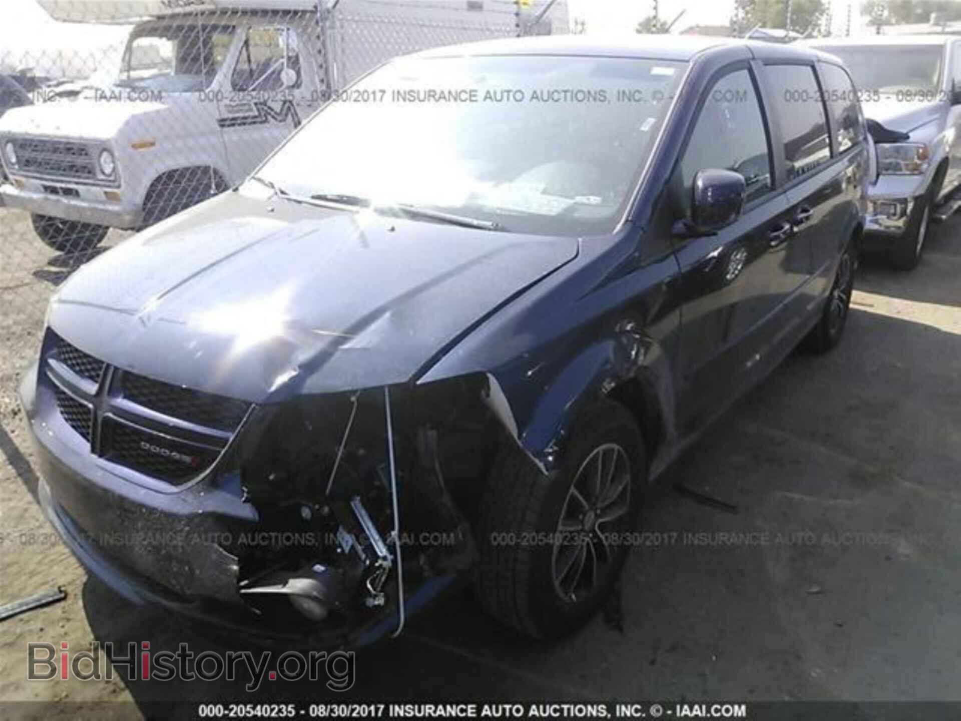 2017 Dodge Grand caravan - VIN: 2C4RDGEG4HR782847 - Фото 2