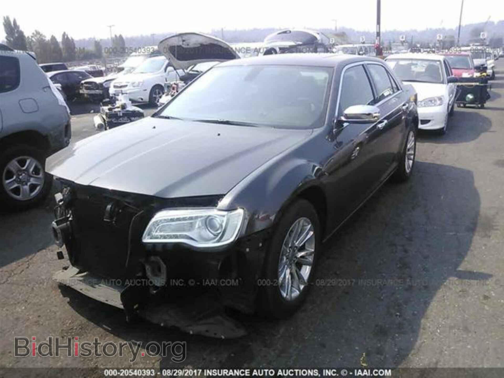 2016 Chrysler 300c - VIN: 2C3CCAEG6GH243578 - Фото 2