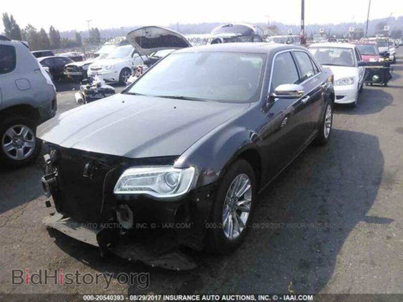 2016 Chrysler 300C (VIN 2C3CCAEG6GH243578) — фото 2 из 10