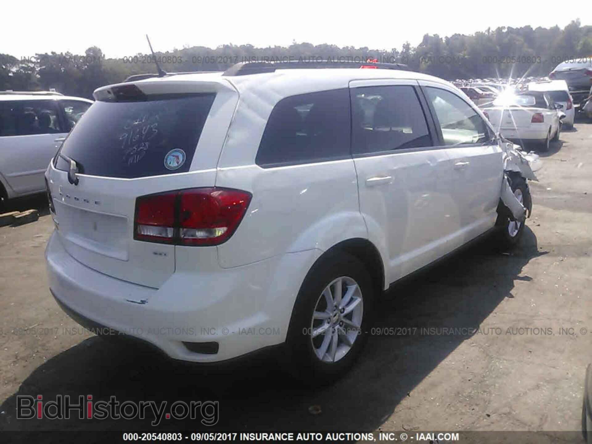 2013 Dodge Journey - VIN: 3C4PDCBBXDT587528 - Photo 4