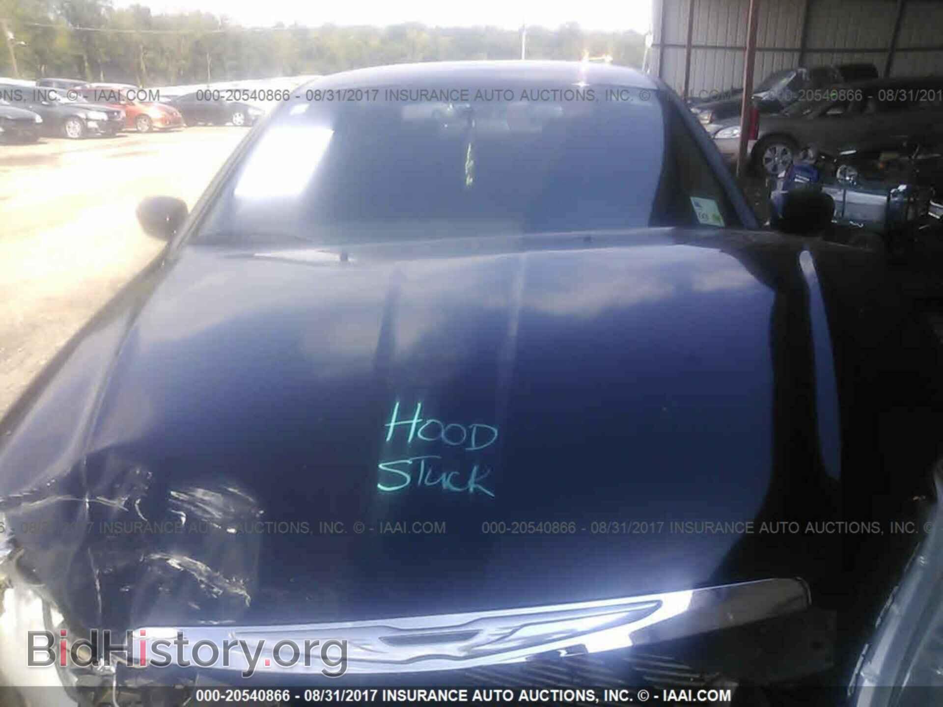 2012 Chrysler 200 - VIN: 1C3CCBAB5CN161035 - Photo 10