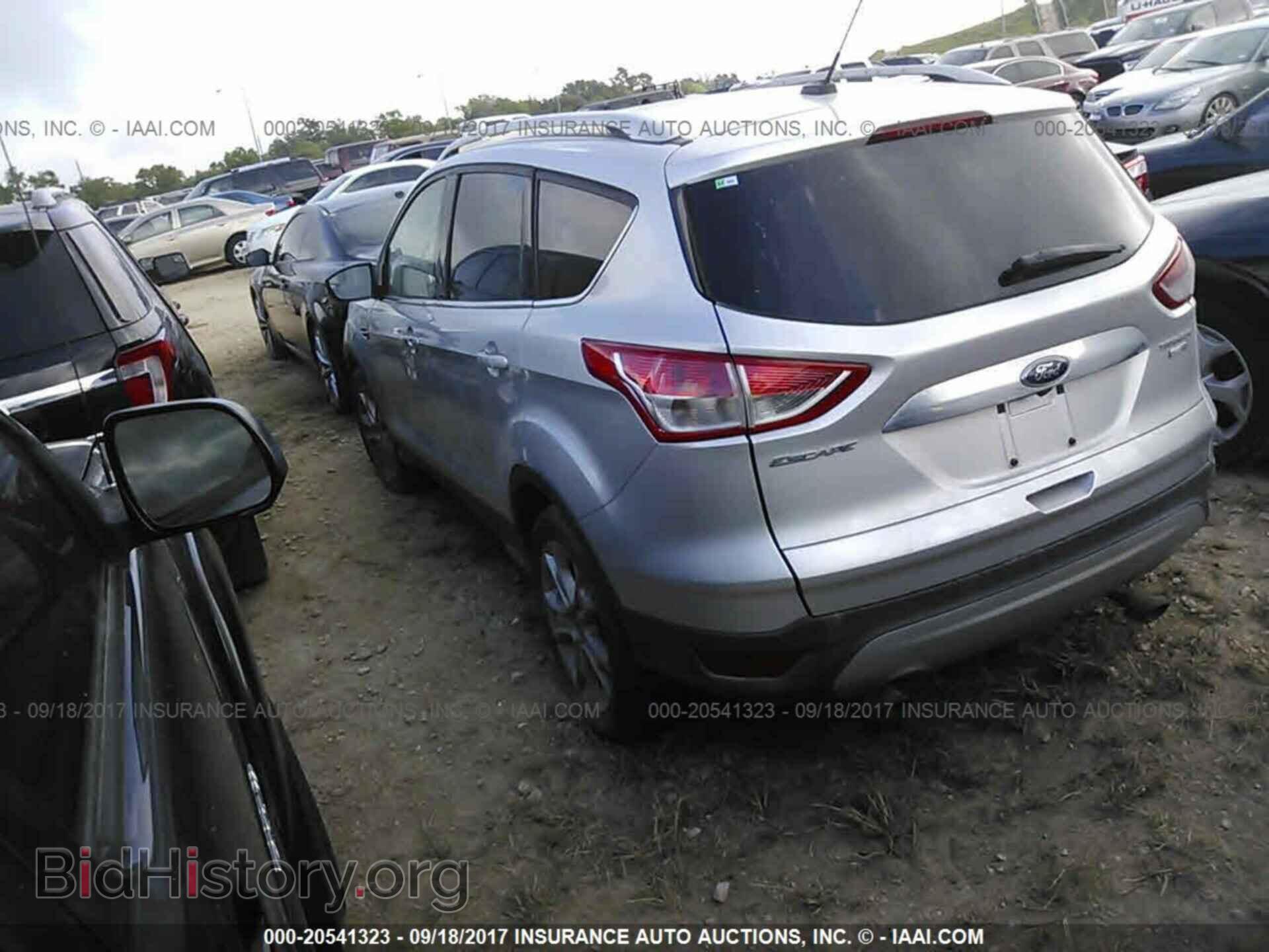 2015 Ford Escape - VIN: 1FMCU9J90FUB74599 - Photo 3