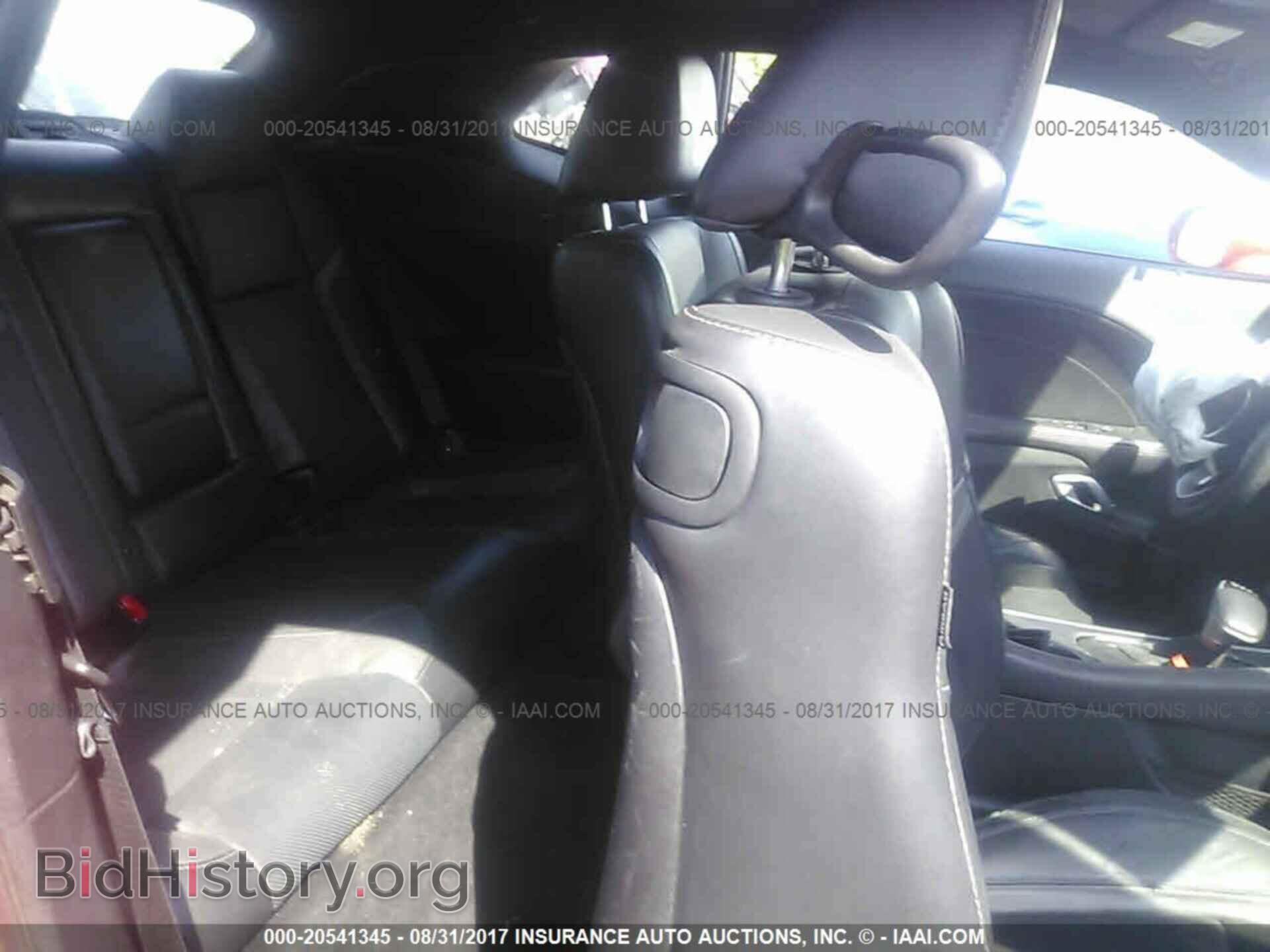 2015 Dodge Challenger - VIN: 2C3CDZBG9FH705811 - Фото 8