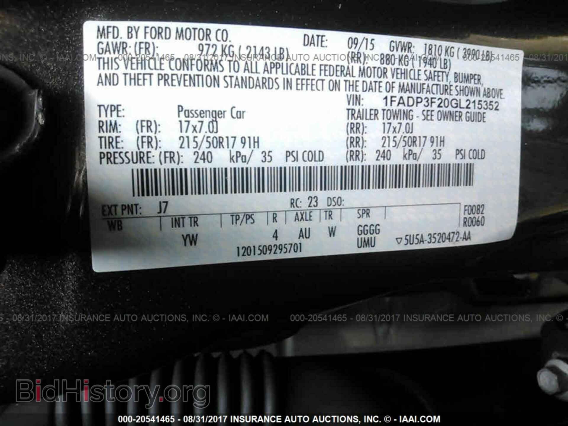2016 Ford Focus - VIN: 1FADP3F20GL215352 - Photo 9
