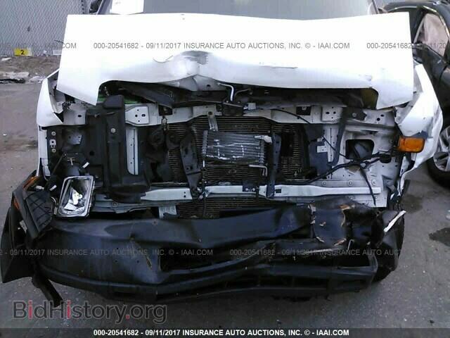 2011 Ford Econoline - VIN: 1FTNE1EW3BDA95806 - Photo 10