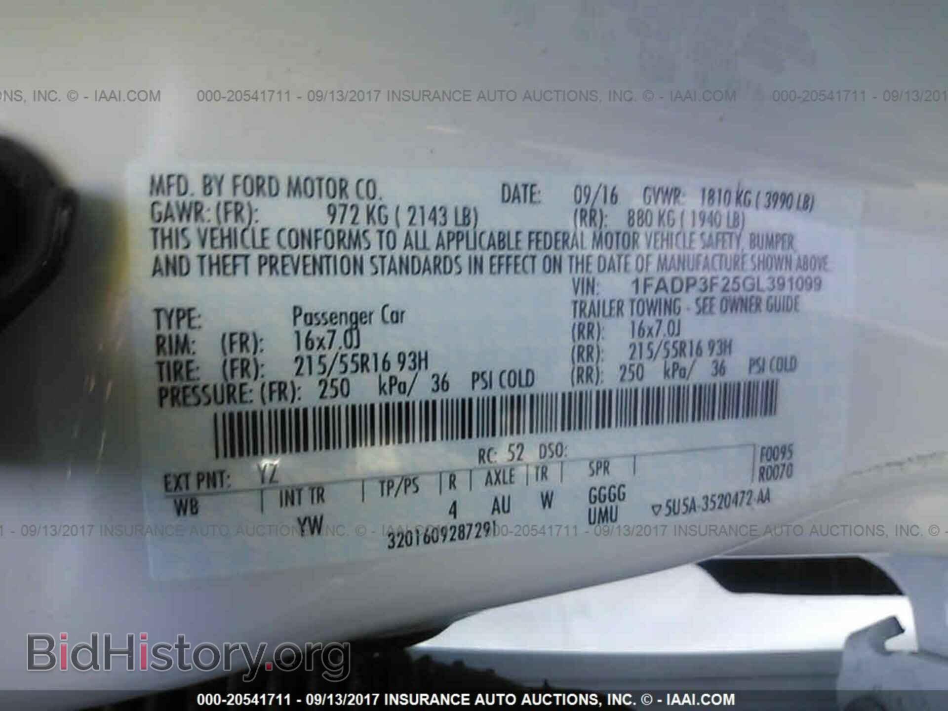 2016 Ford Focus - VIN: 1FADP3F25GL391099 - Photo 9