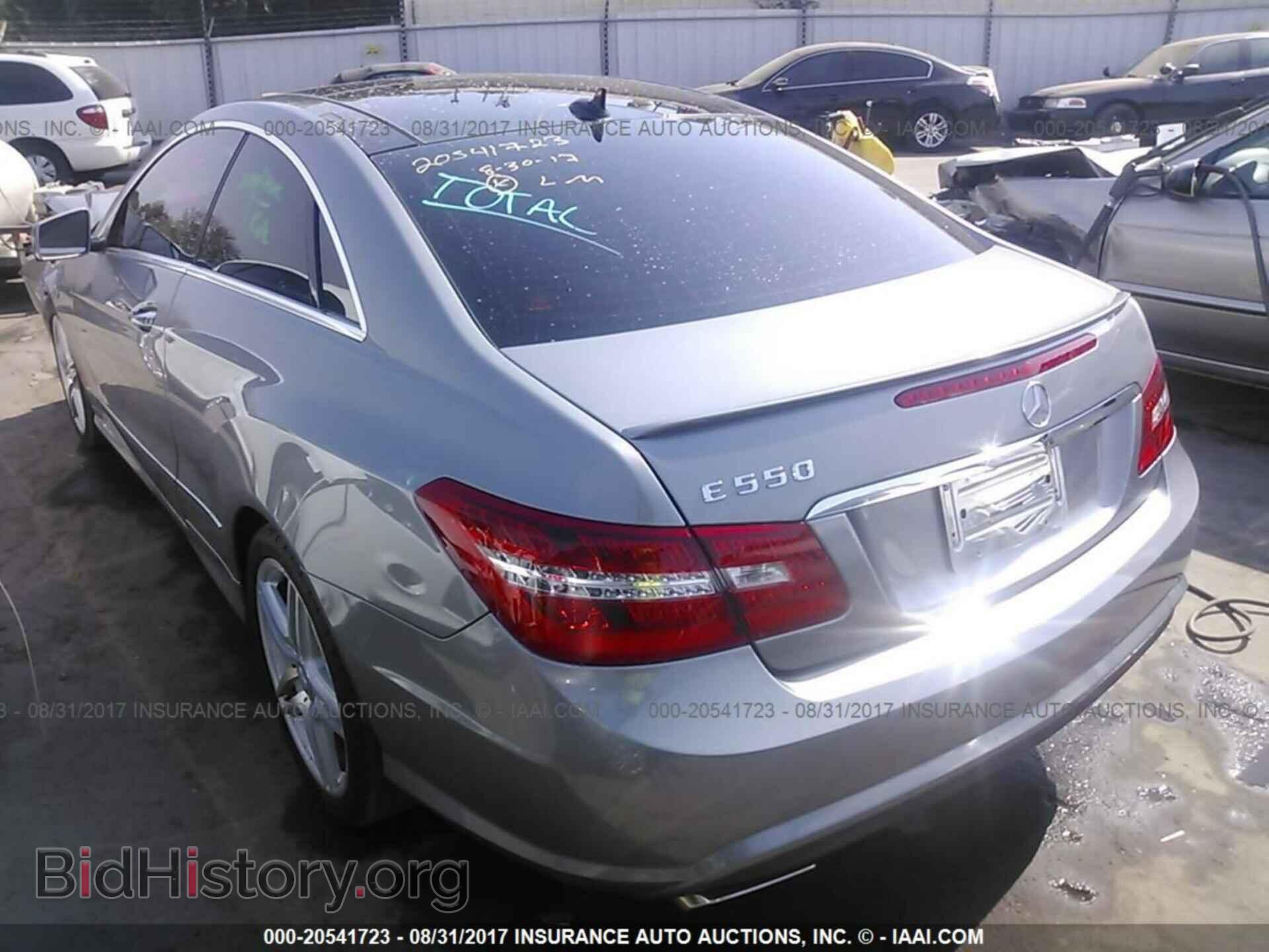 2011 Mercedes-benz E - VIN: WDDKJ7CB5BF111497 - Photo 3