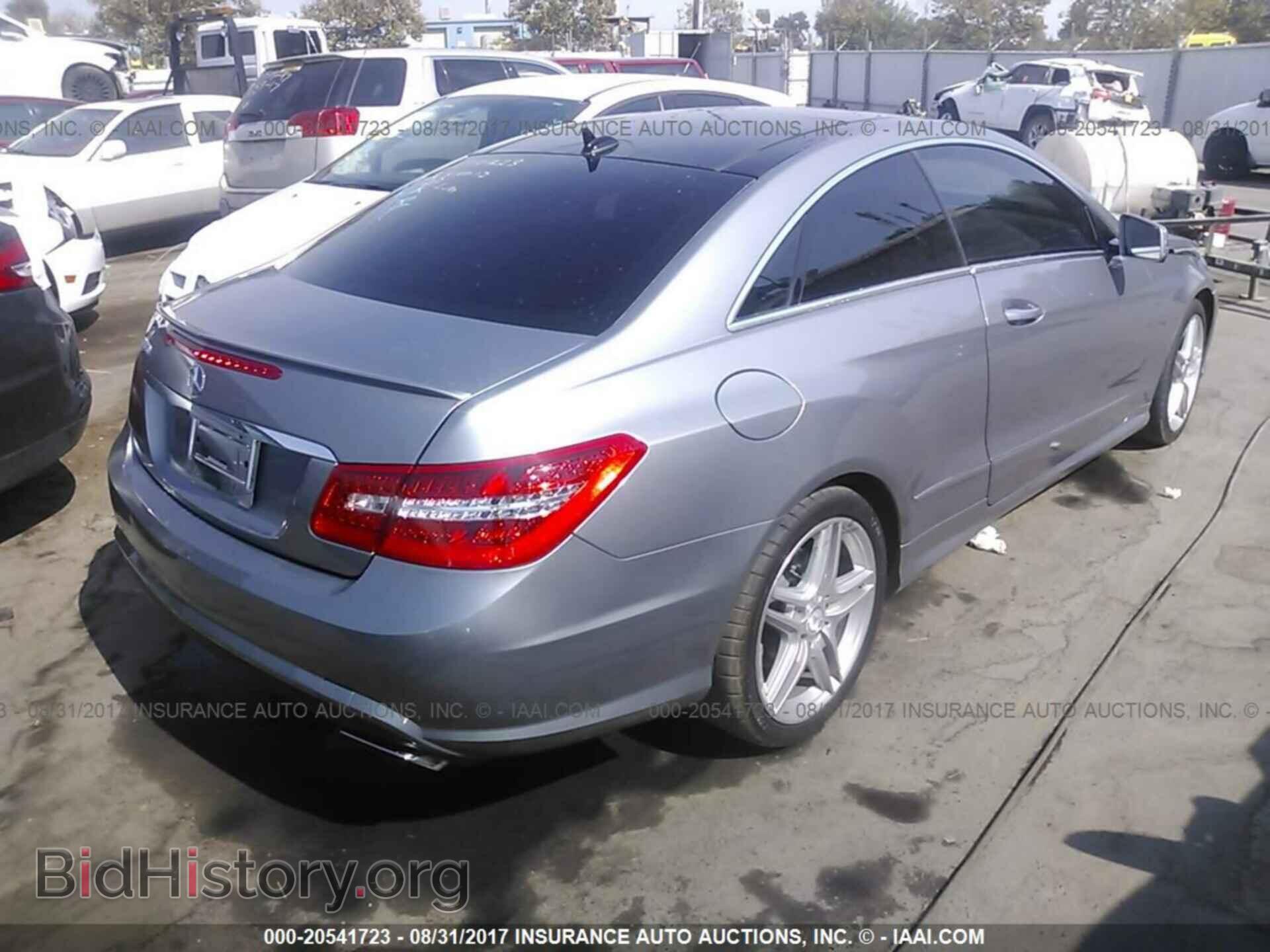 2011 Mercedes-benz E - VIN: WDDKJ7CB5BF111497 - Photo 4