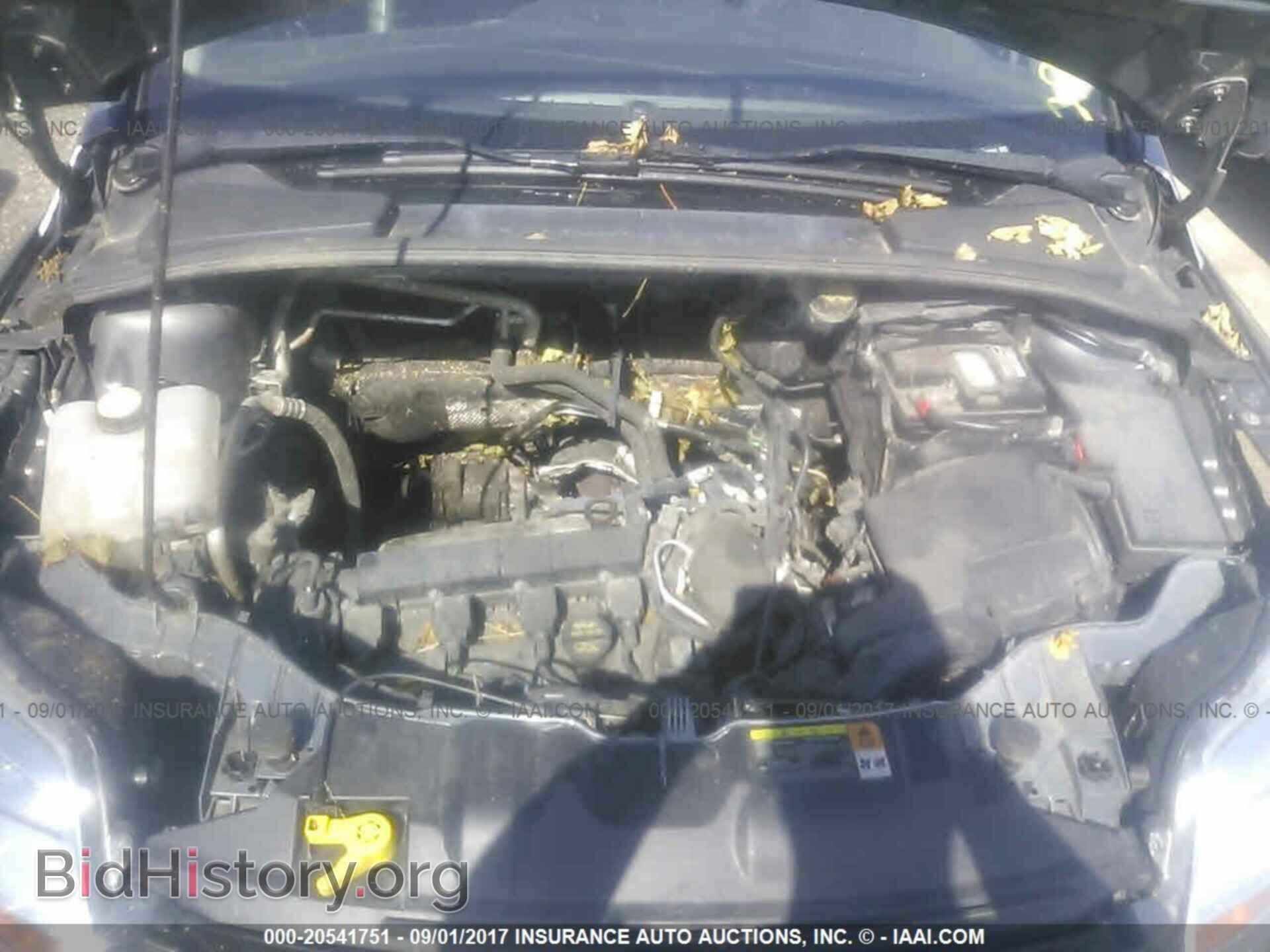 2012 Ford Focus - VIN: 1FAHP3M25CL358411 - Photo 10