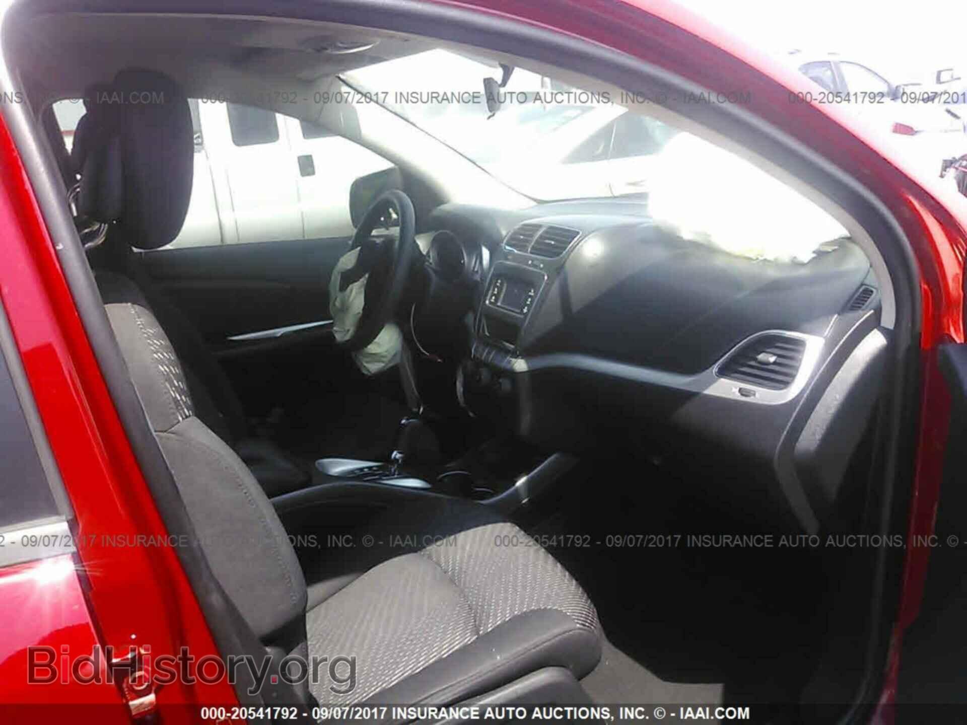 2015 Dodge Journey - VIN: 3C4PDDBG0FT618693 - Photo 5