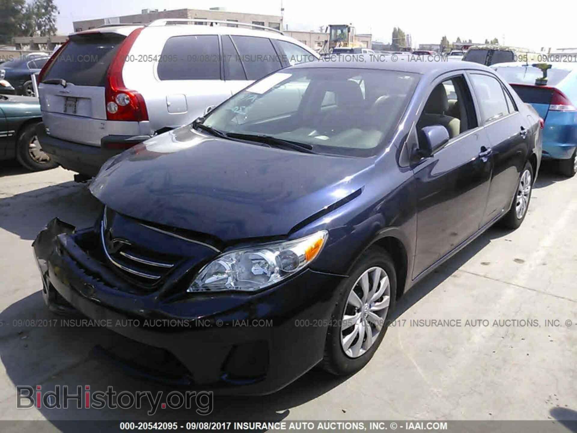 2013 Toyota Corolla - VIN: 2T1BU4EEXDC104936 - Photo 2