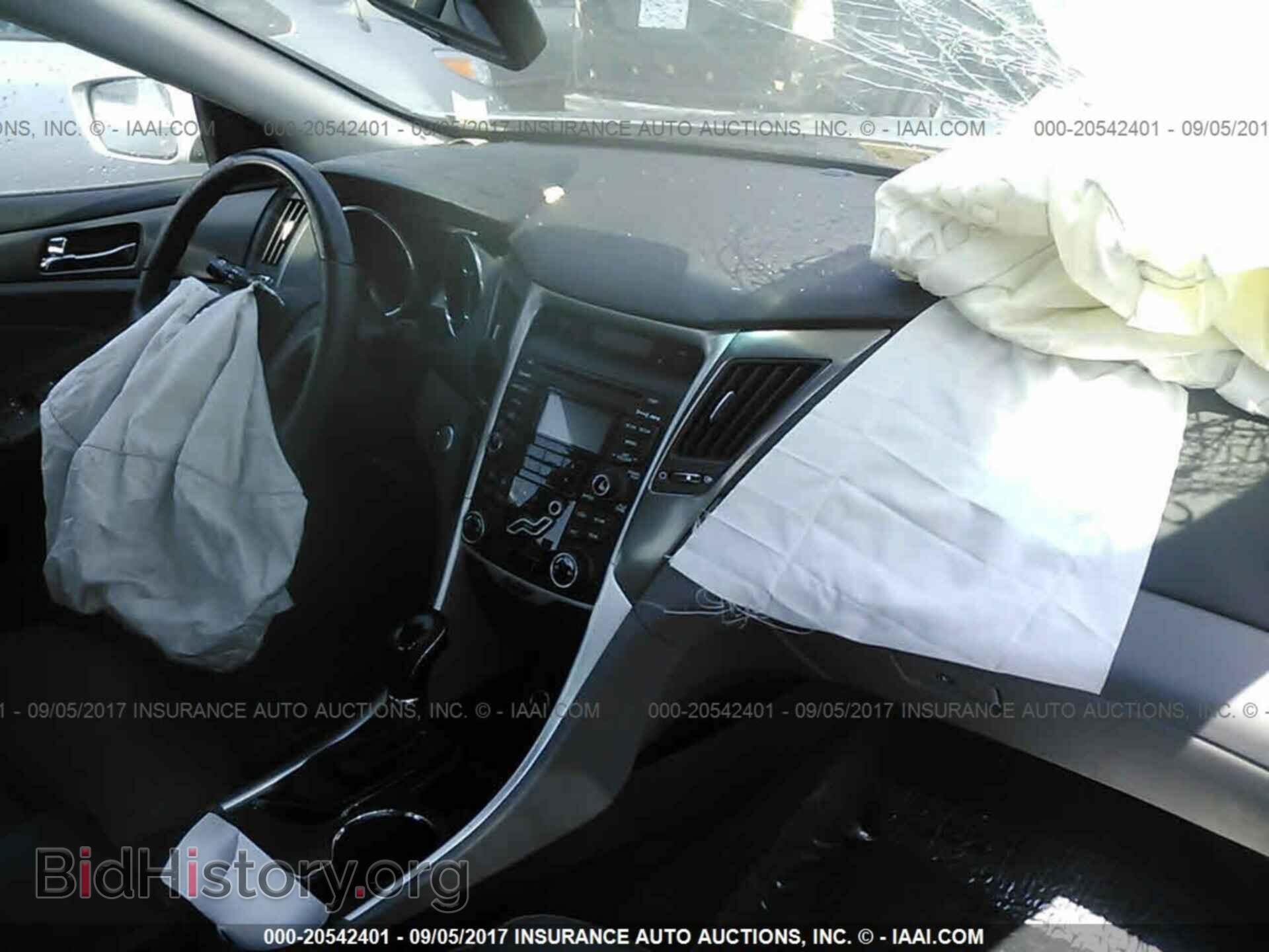 2012 Hyundai Sonata - VIN: KMHEC4A46CA043872 - Photo 5