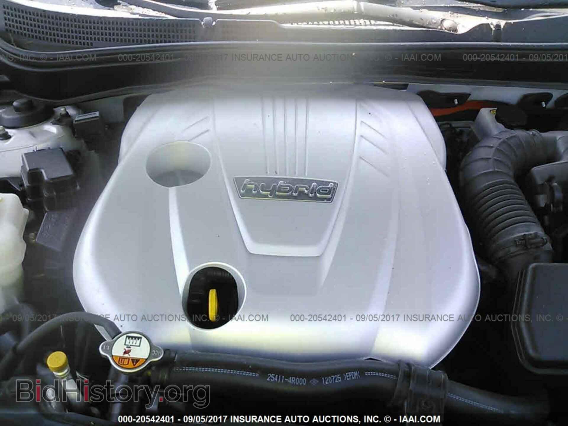 2012 Hyundai Sonata - VIN: KMHEC4A46CA043872 - Photo 10