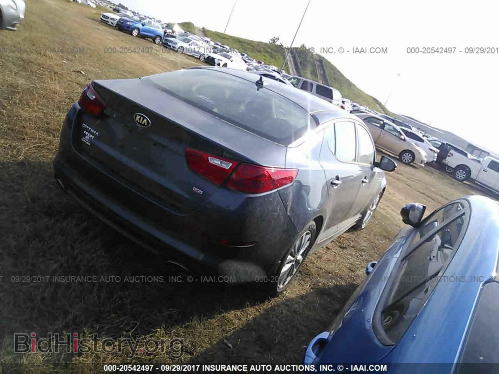 2015 Kia Optima - VIN: KNAGM4A76F5615988 - Photo 4