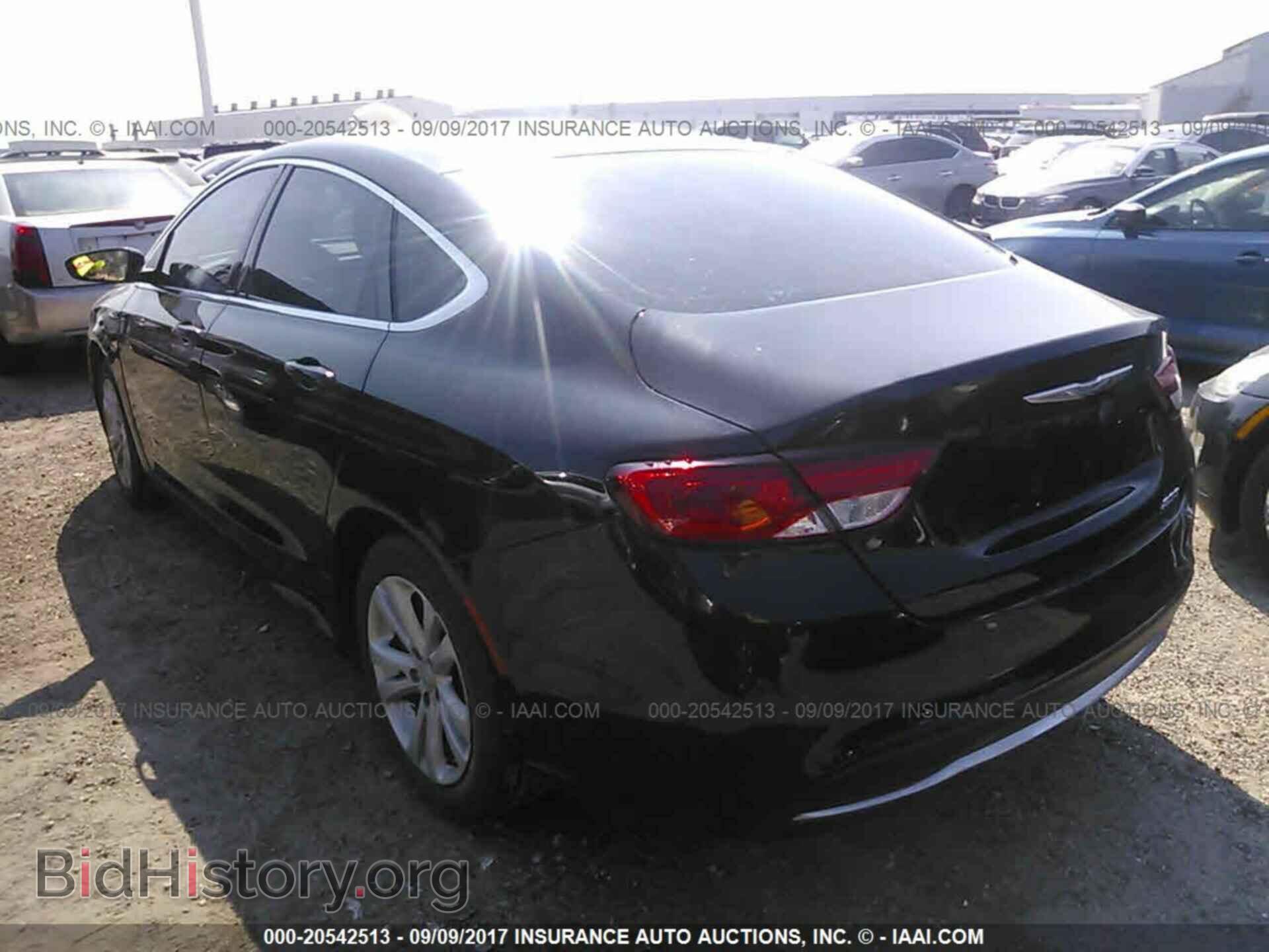 2015 Chrysler 200 - VIN: 1C3CCCAB6FN677379 - Photo 3