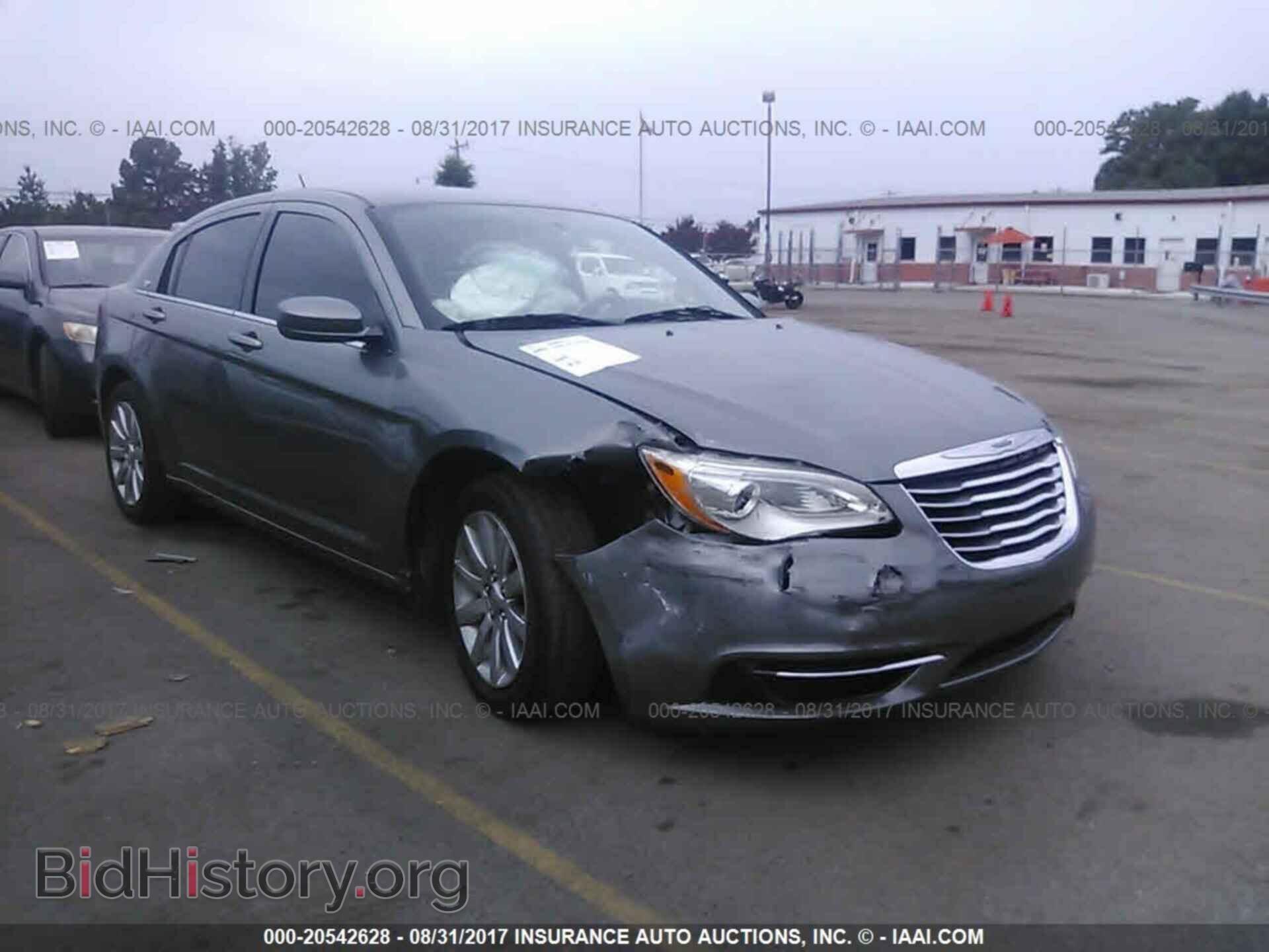 2013 Chrysler 200 - VIN: 1C3CCBBB9DN557985 - Photo 6