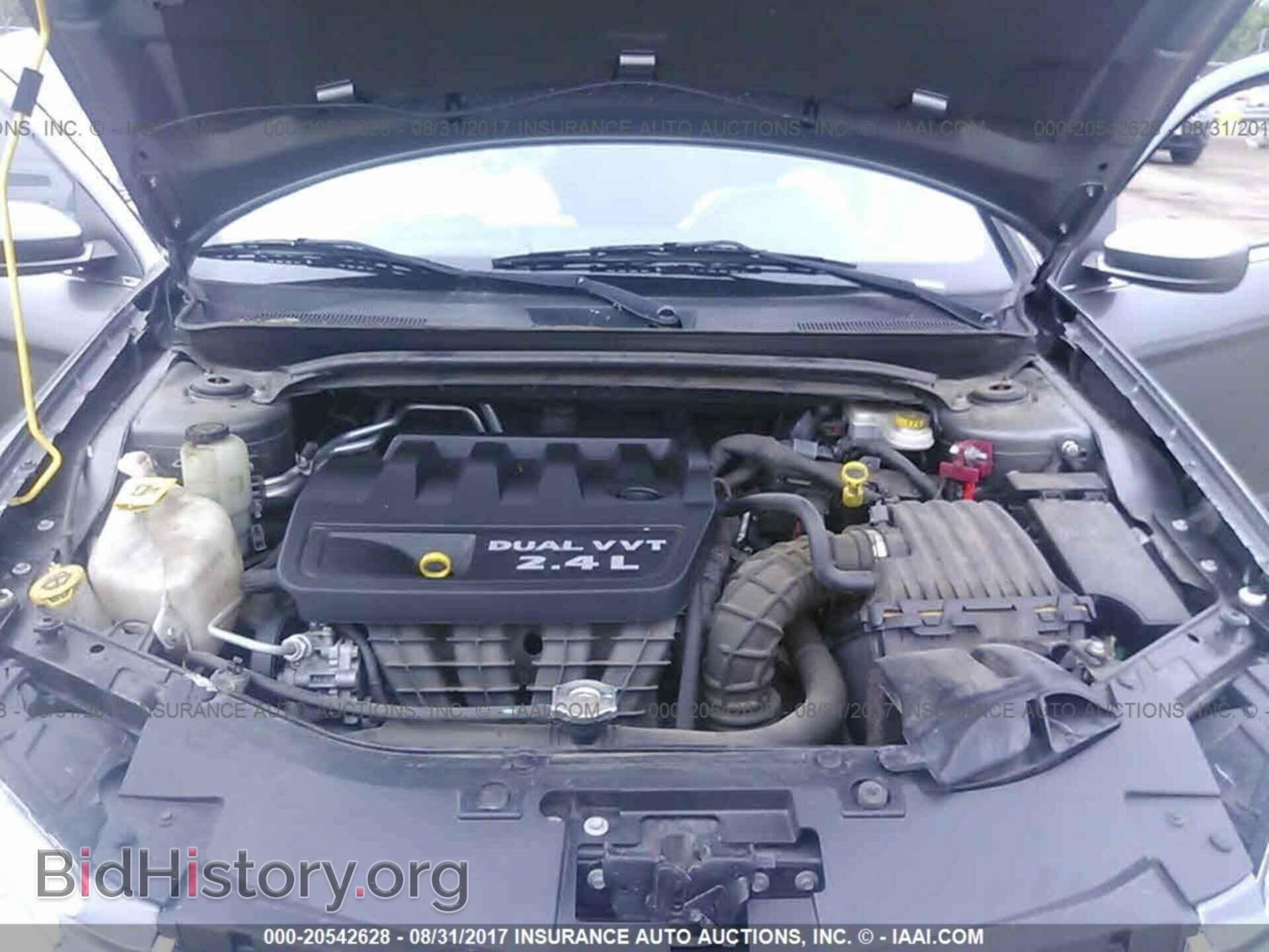 2013 Chrysler 200 - VIN: 1C3CCBBB9DN557985 - Photo 10
