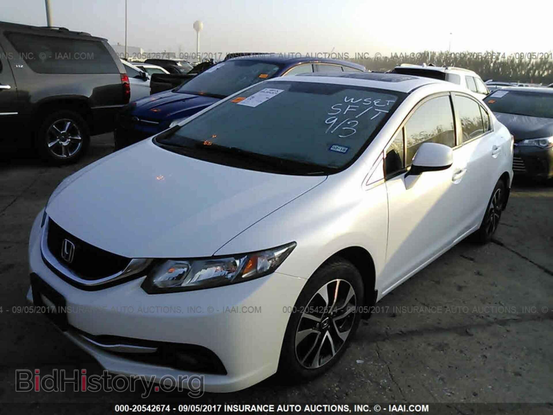 2013 Honda Civic - VIN: 19XFB2F94DE005933 - Photo 2