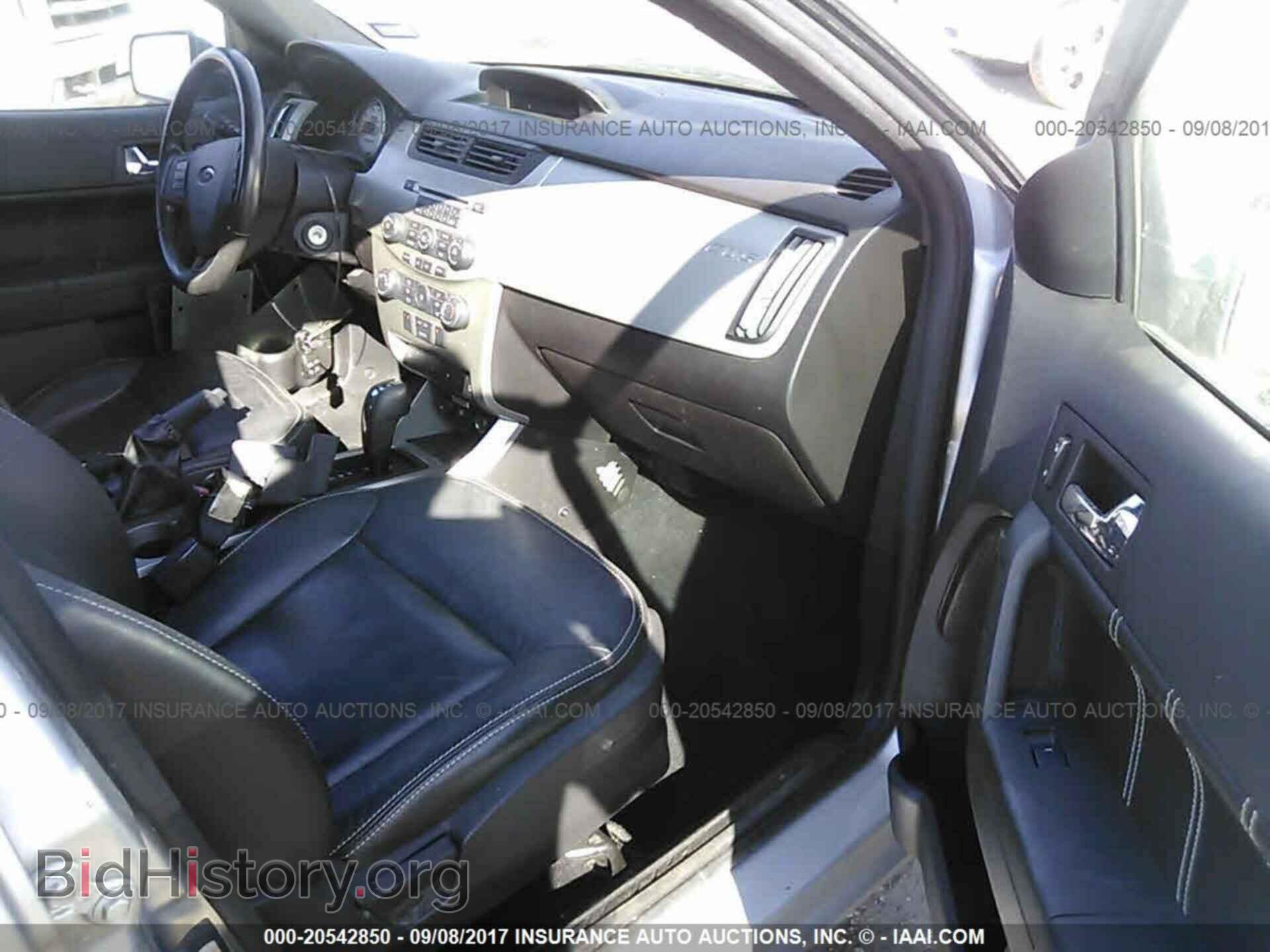 2011 Ford Focus - VIN: 1FAHP3HN4BW164793 - Фото 5