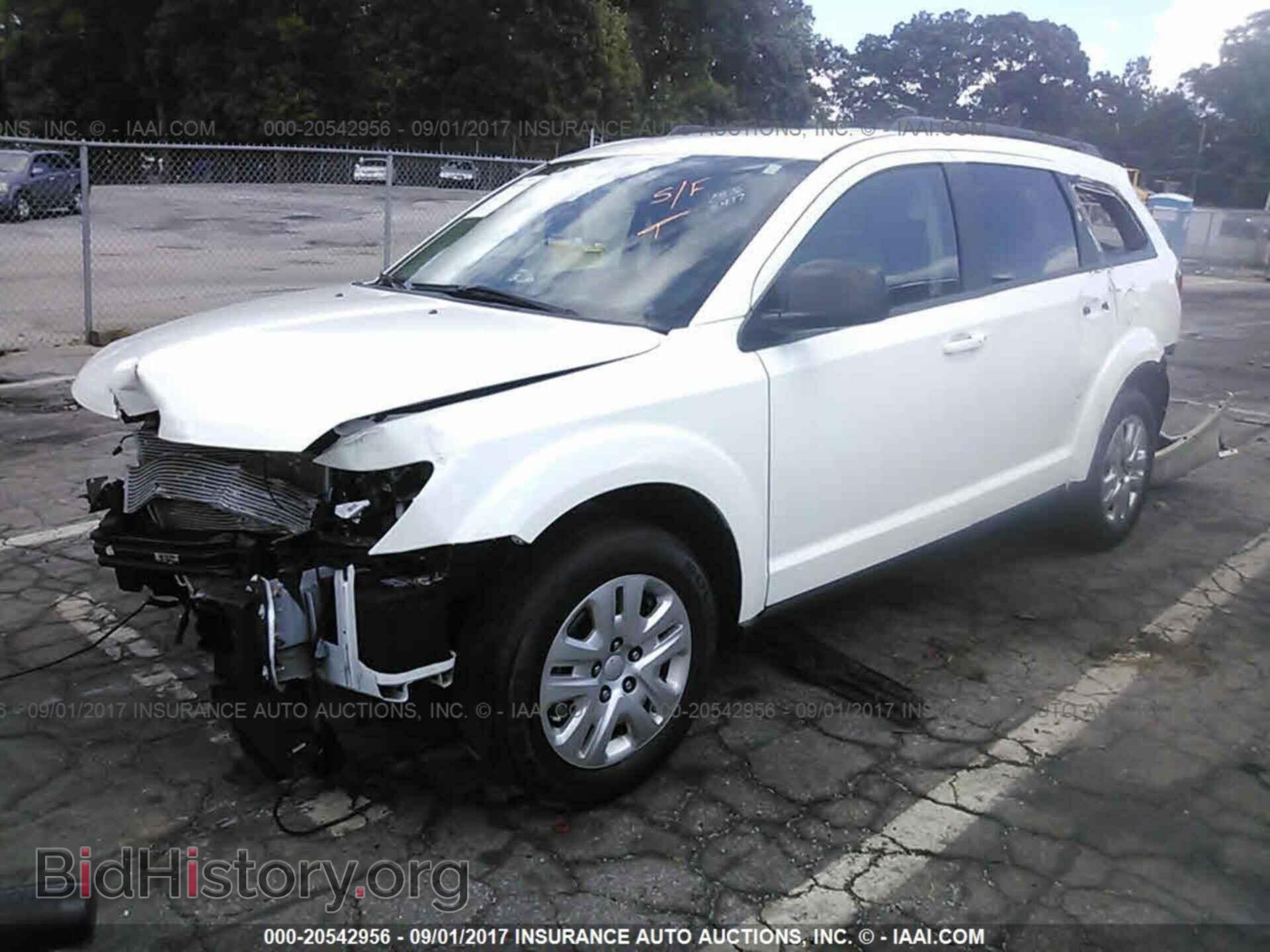 2017 Dodge Journey - VIN: 3C4PDCAB0HT545876 - Фото 2