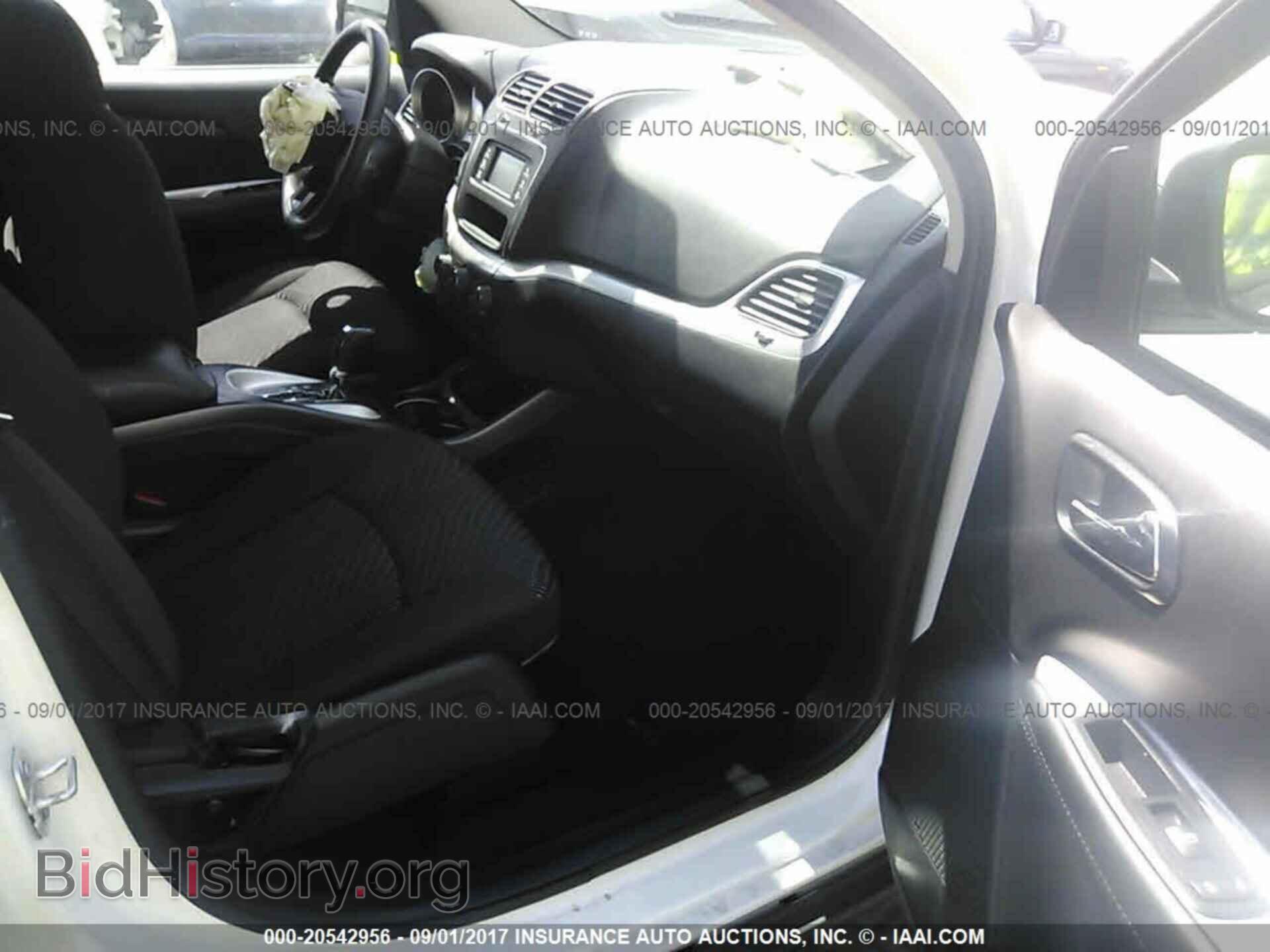 2017 Dodge Journey - VIN: 3C4PDCAB0HT545876 - Фото 5