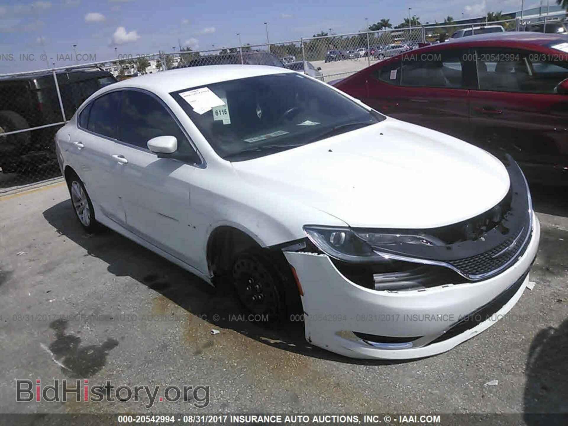 Photo 1C3CCCAB9FN657823 - Chrysler 200 2015