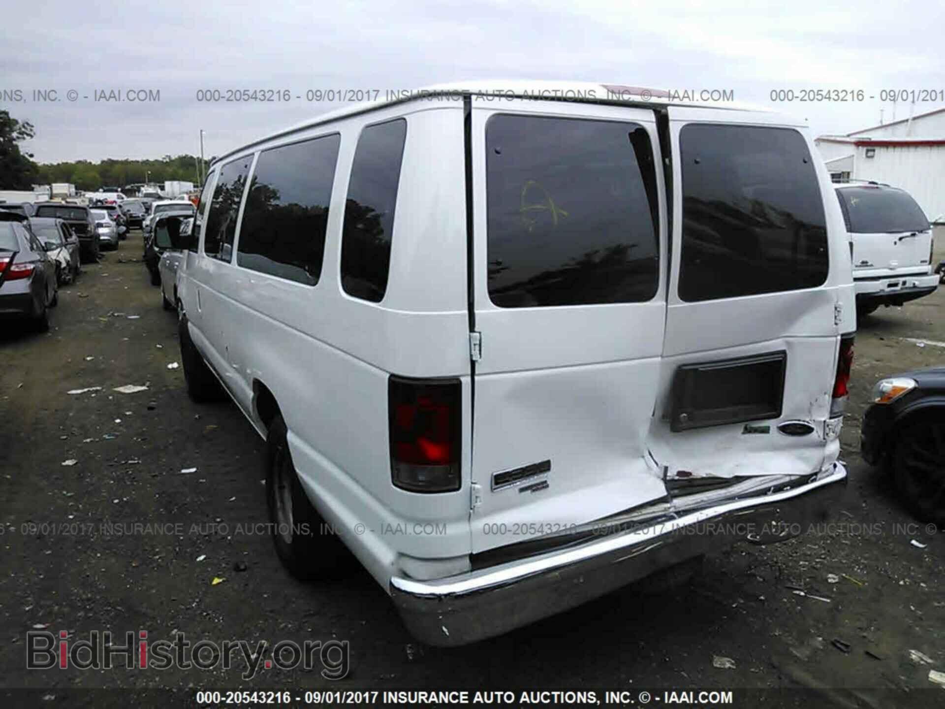 2011 Ford Econoline - VIN: 1FBSS3BL8BDB12542 - Photo 3