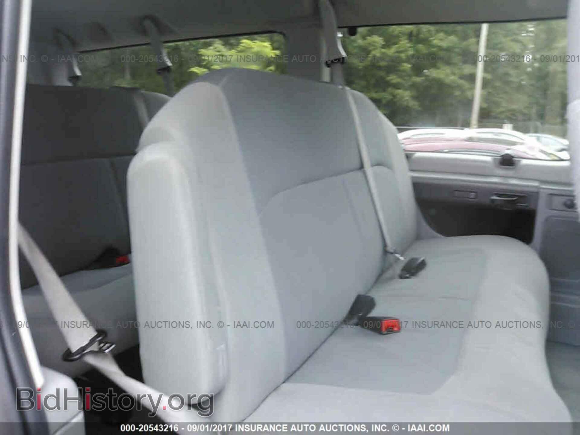 2011 Ford Econoline - VIN: 1FBSS3BL8BDB12542 - Photo 8