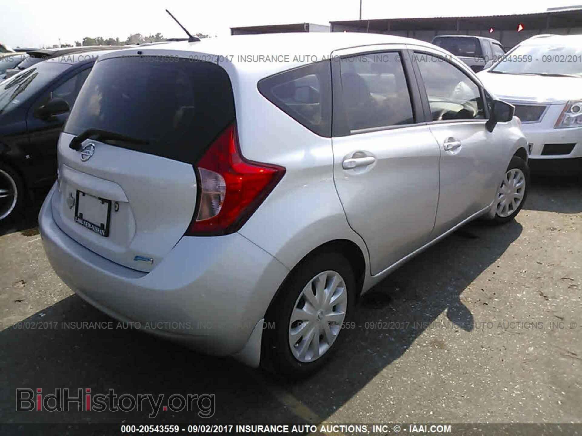 2015 Nissan Versa note - VIN: 3N1CE2CP6FL449670 - Фото 4