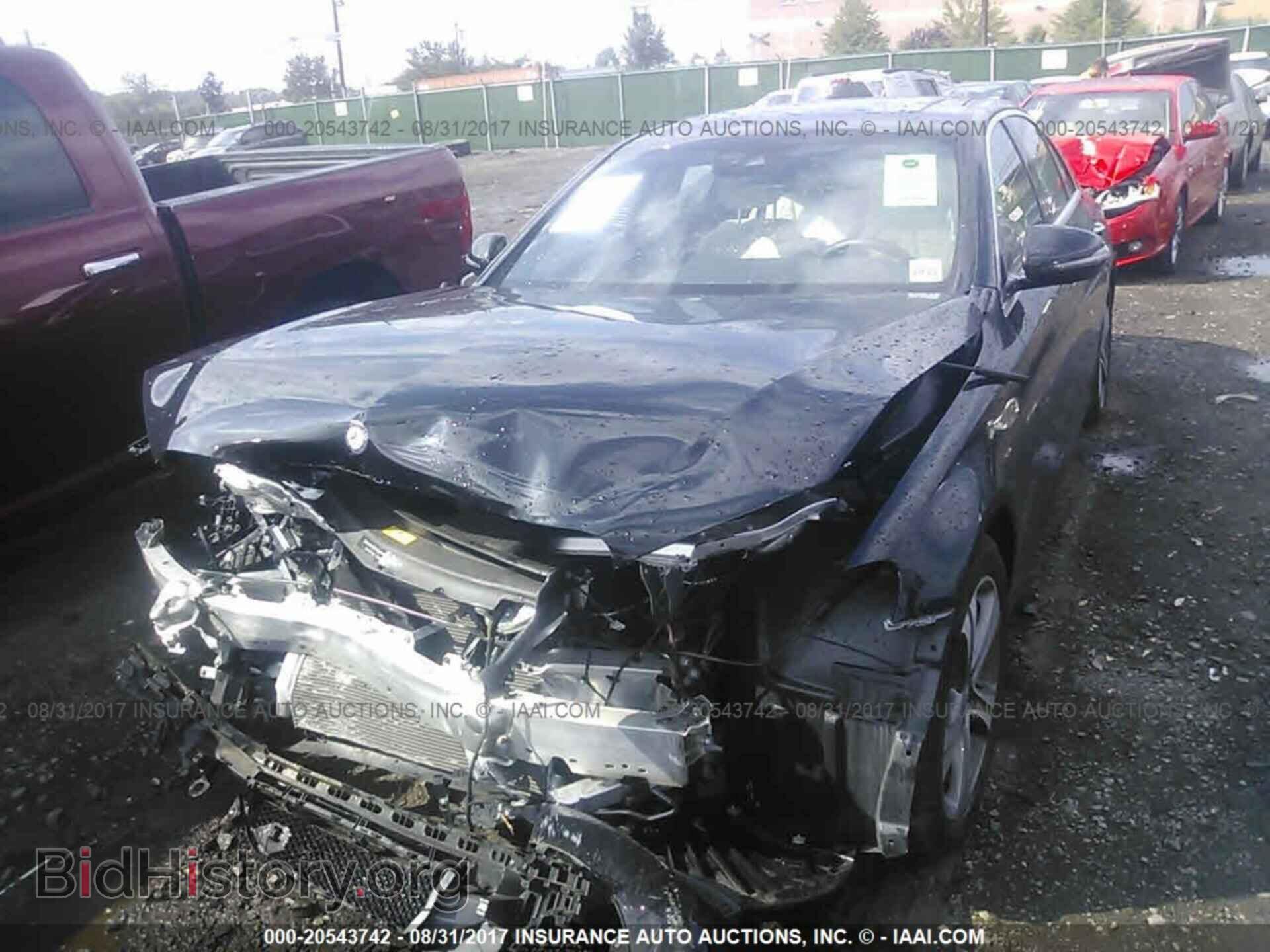 2017 Mercedes-benz E - VIN: WDDZF4KB9HA122332 - Photo 2
