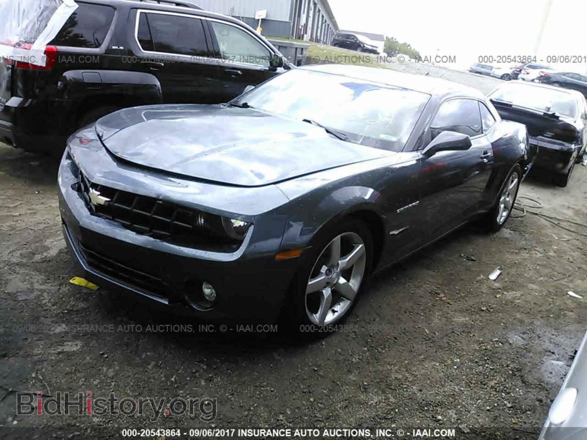 2011 Chevrolet Camaro - VIN: 2G1FB1ED6B9149178 - Фото 2