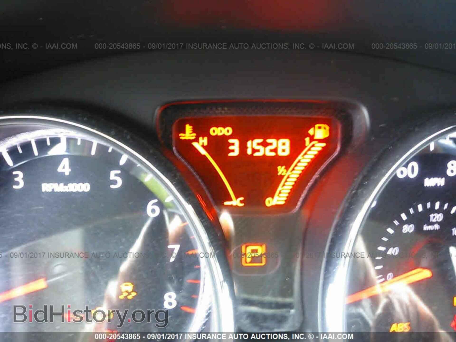 2014 Nissan Versa note - VIN: 3N1CE2CP5EL391520 - Photo 7
