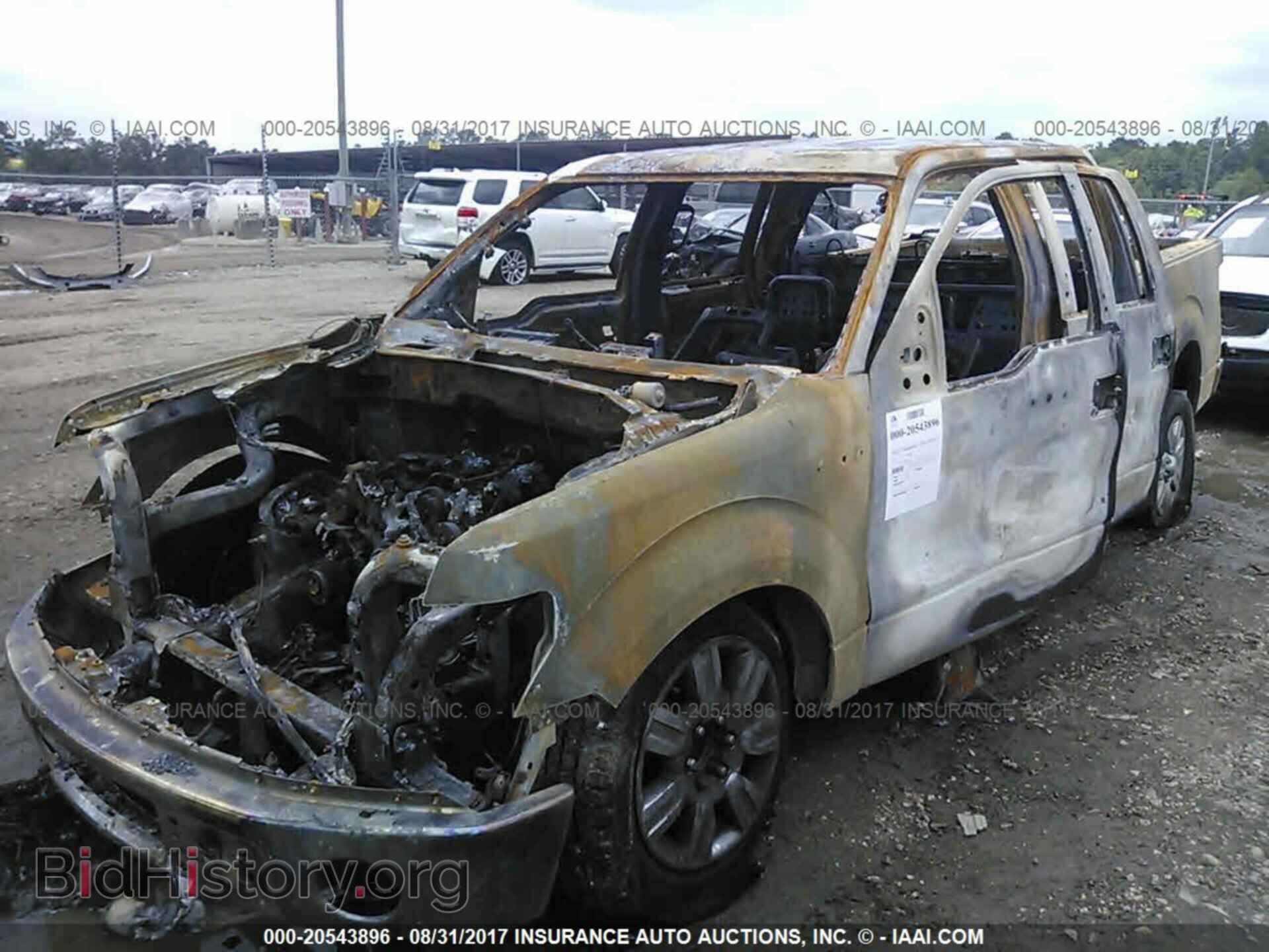 2011 Ford F150 - VIN: 1FTFW1CT4BKD46628 - Фото 2